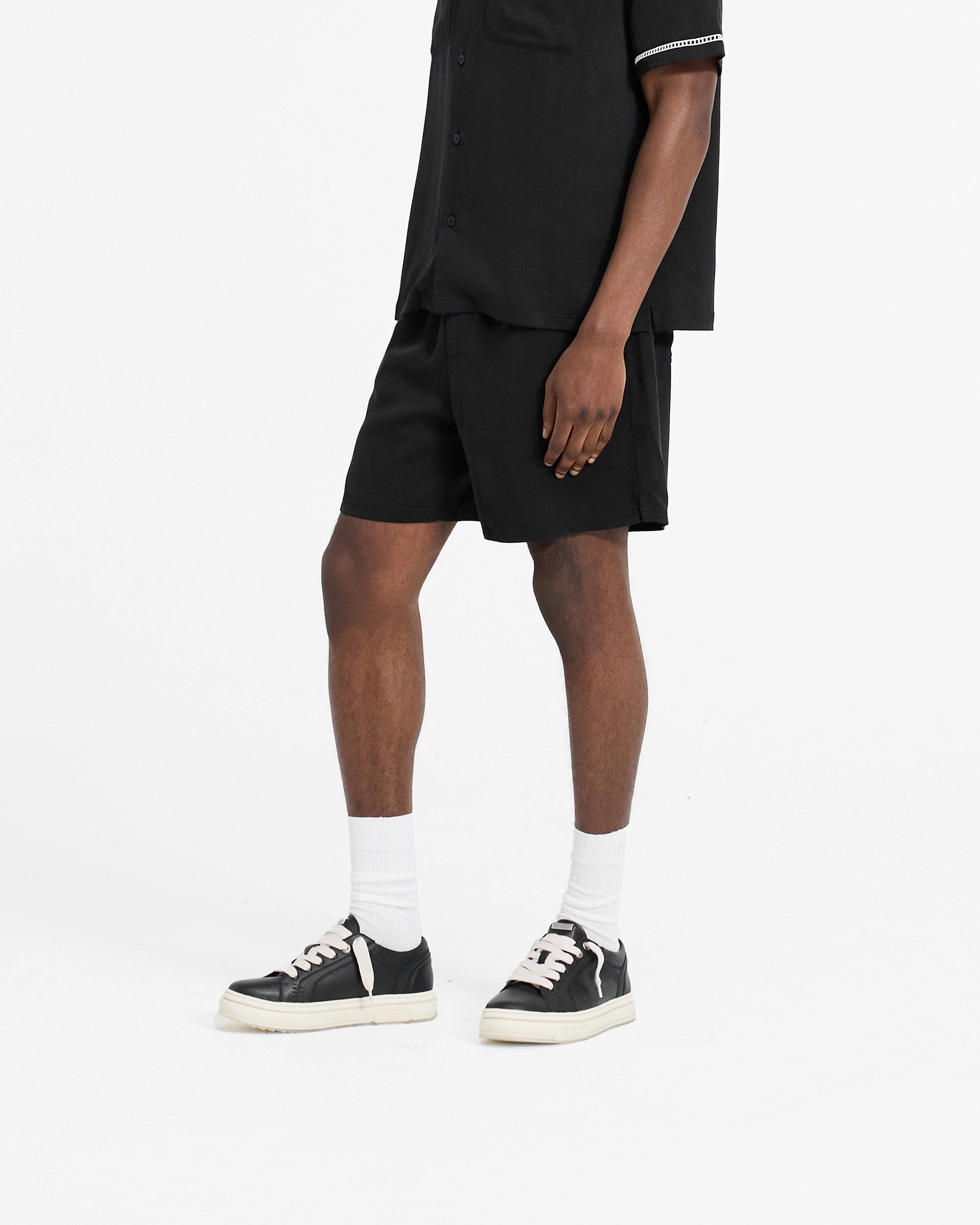 Warm Season Resort Shorts - Jet Black