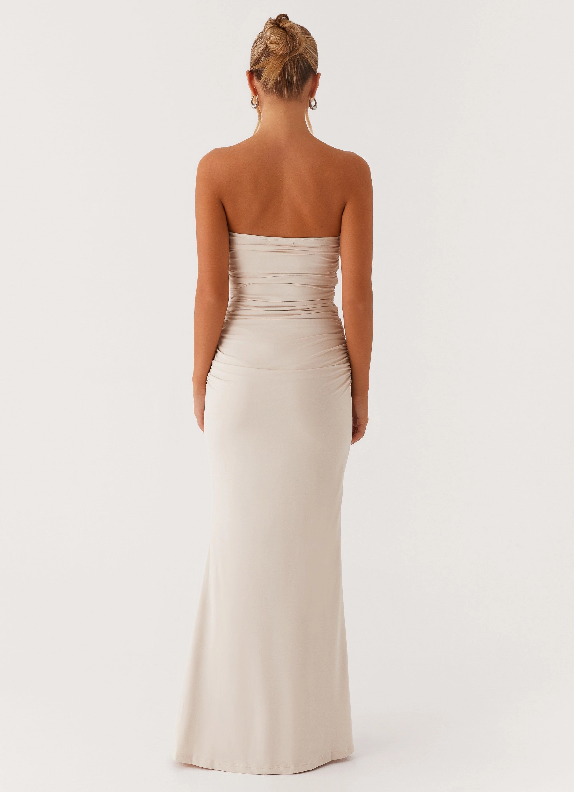 Rudy Maxi Dress - Ivory Elegance Glow