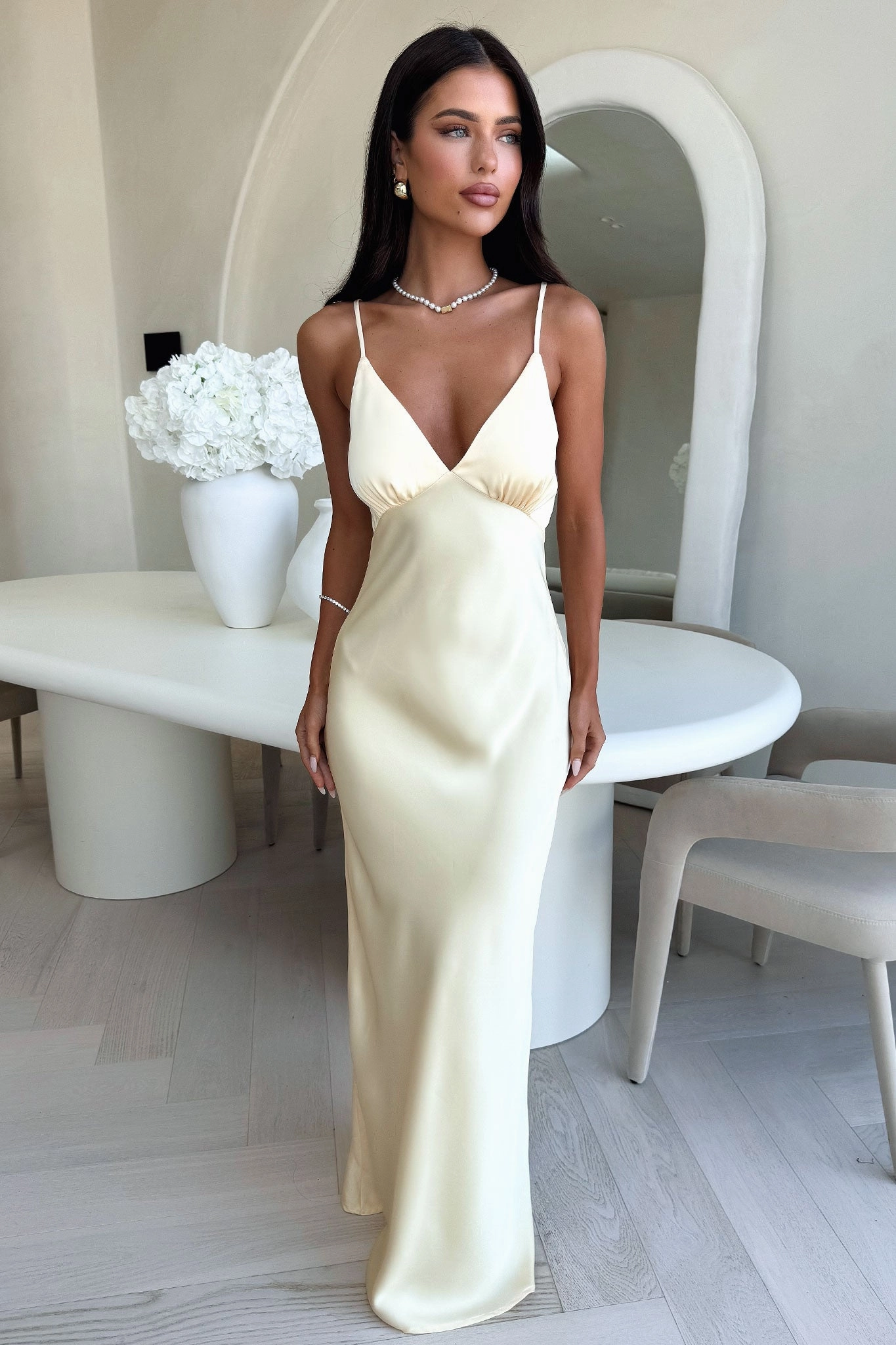 Minimalist-Trend Water-Repellent-Finish Sabilla Maxi Dress - Yelllow