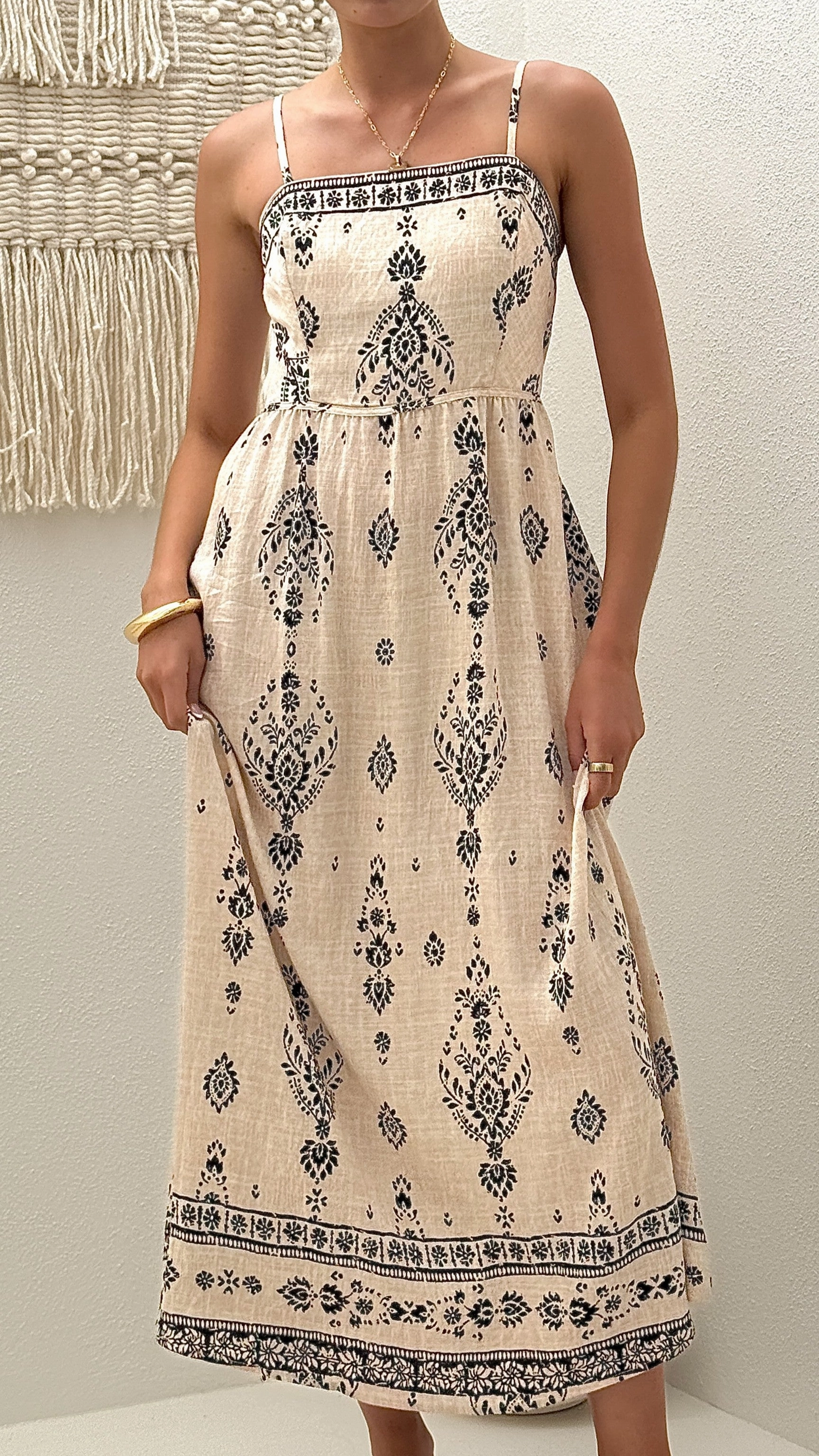 Neutral Layer Shape Hug Samara Maxi Dress - Cream/Black