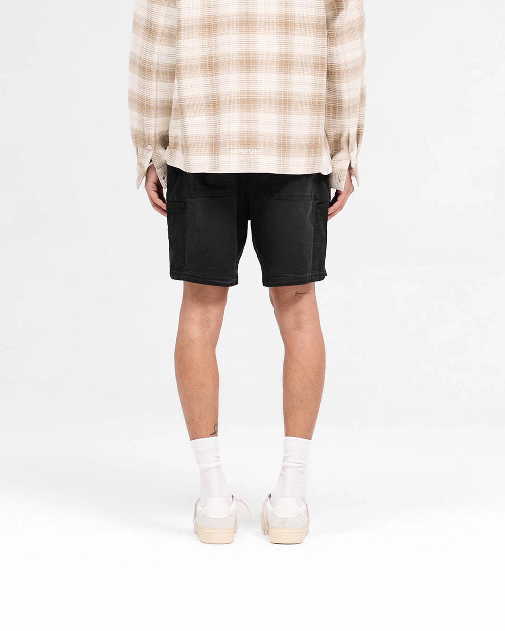 Season Cargo Short - Jet Black Warehouse Work skiing outfit