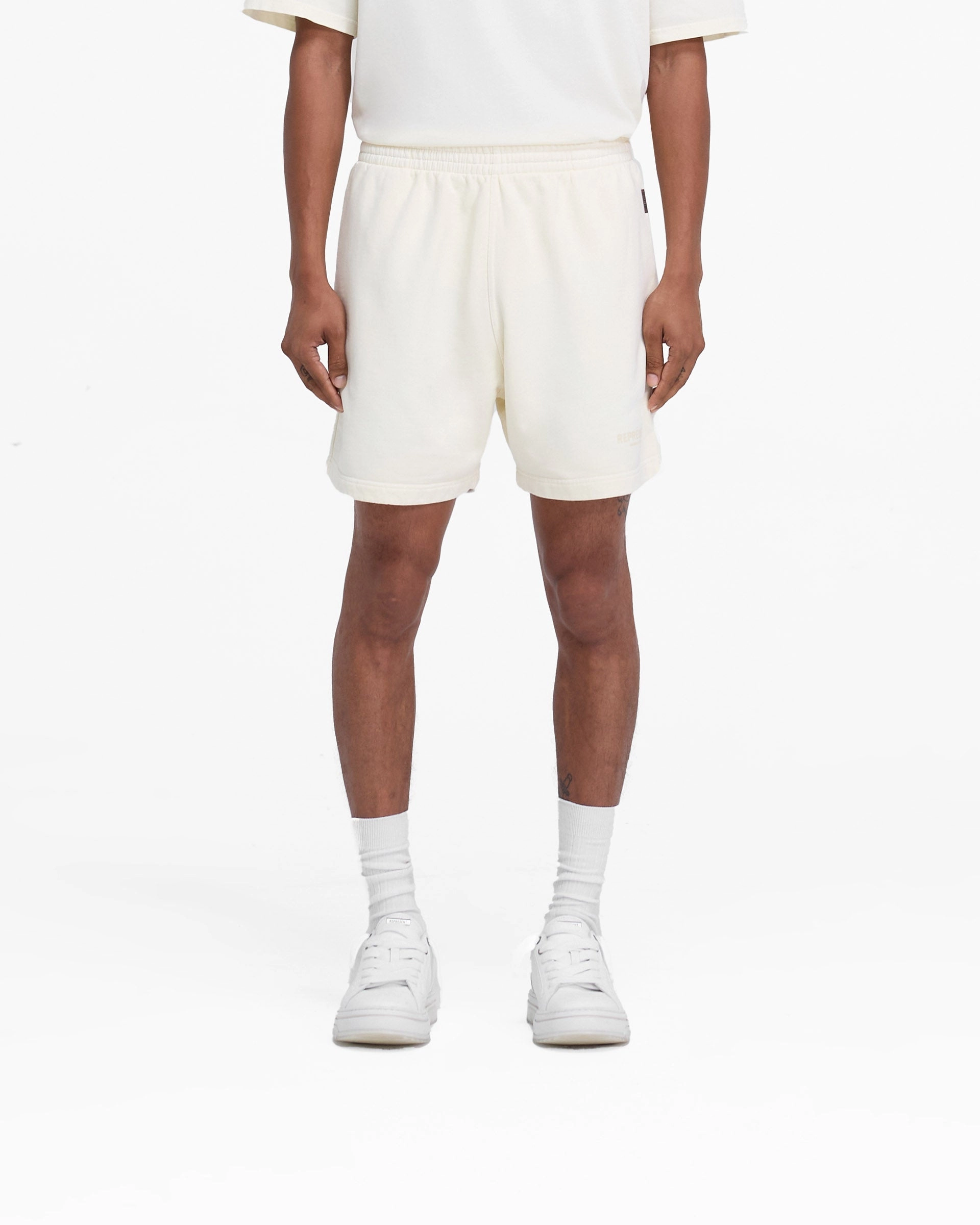 Represent Owners Club Shorts - Buttercream Versatile Fit
