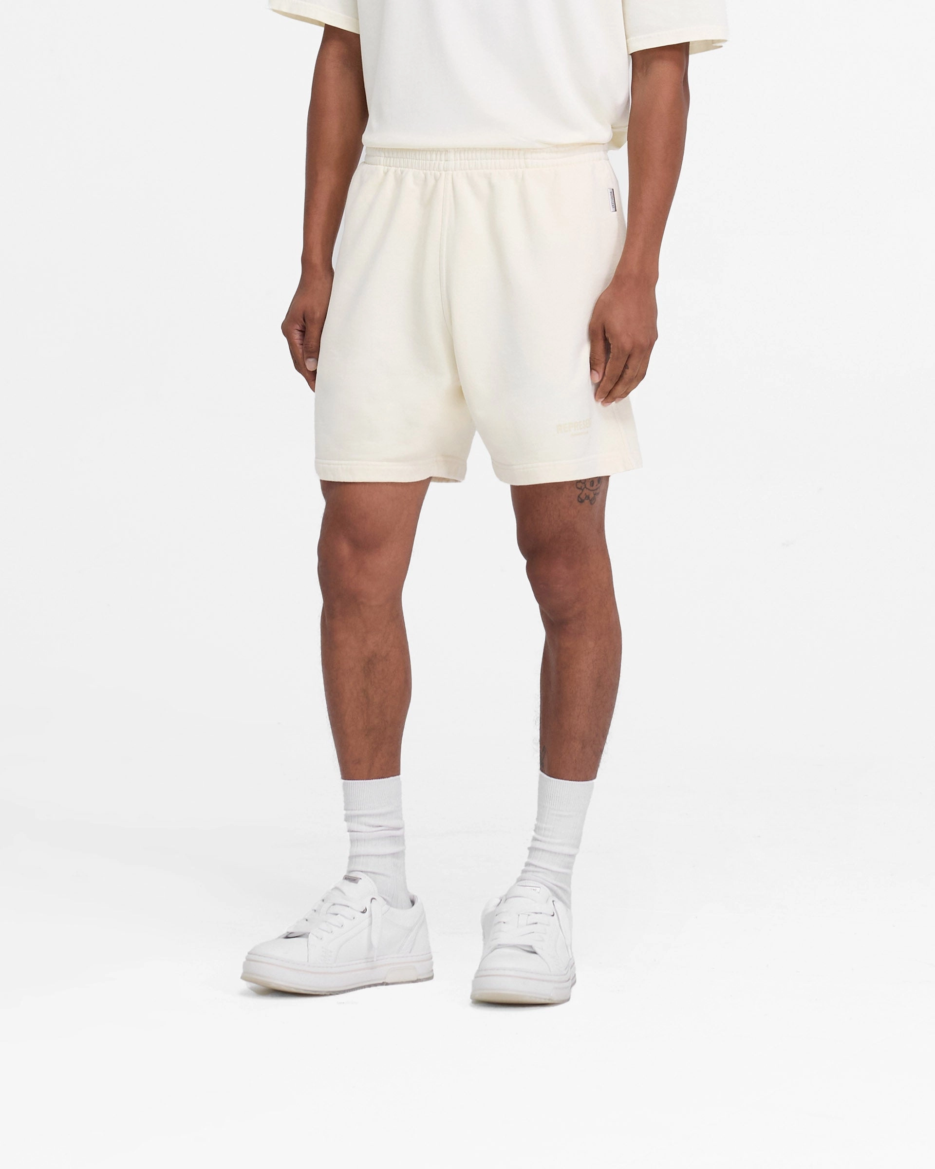 Represent Owners Club Shorts - Buttercream hypoallergenic