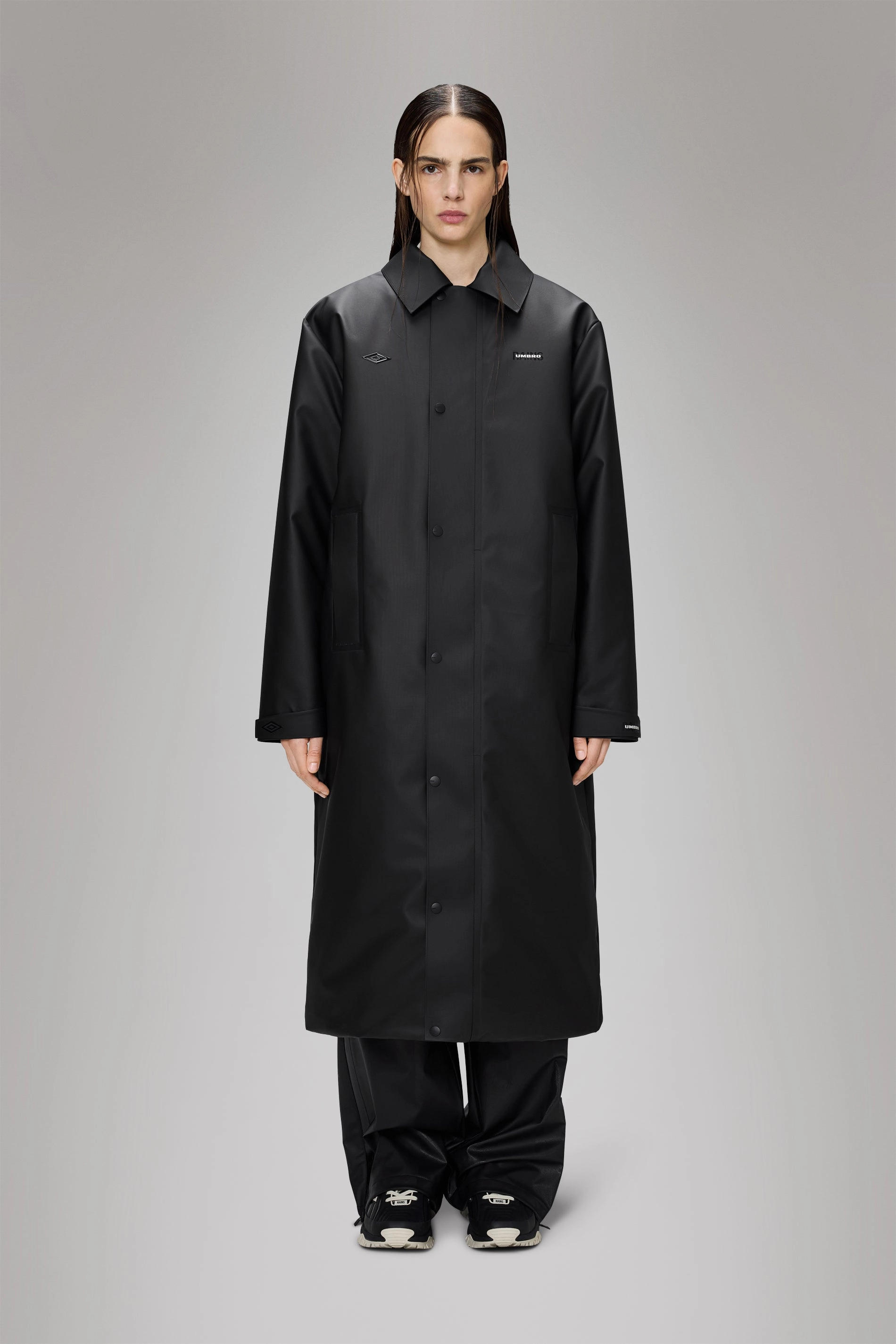 Rains x Umbro Manager Coat SlipResistantFastenings Hidden Zipper