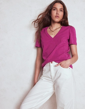 HighCollar Design Compact Jacquard Weave Short Sleeve V Neck T-shirt-Rich Magenta