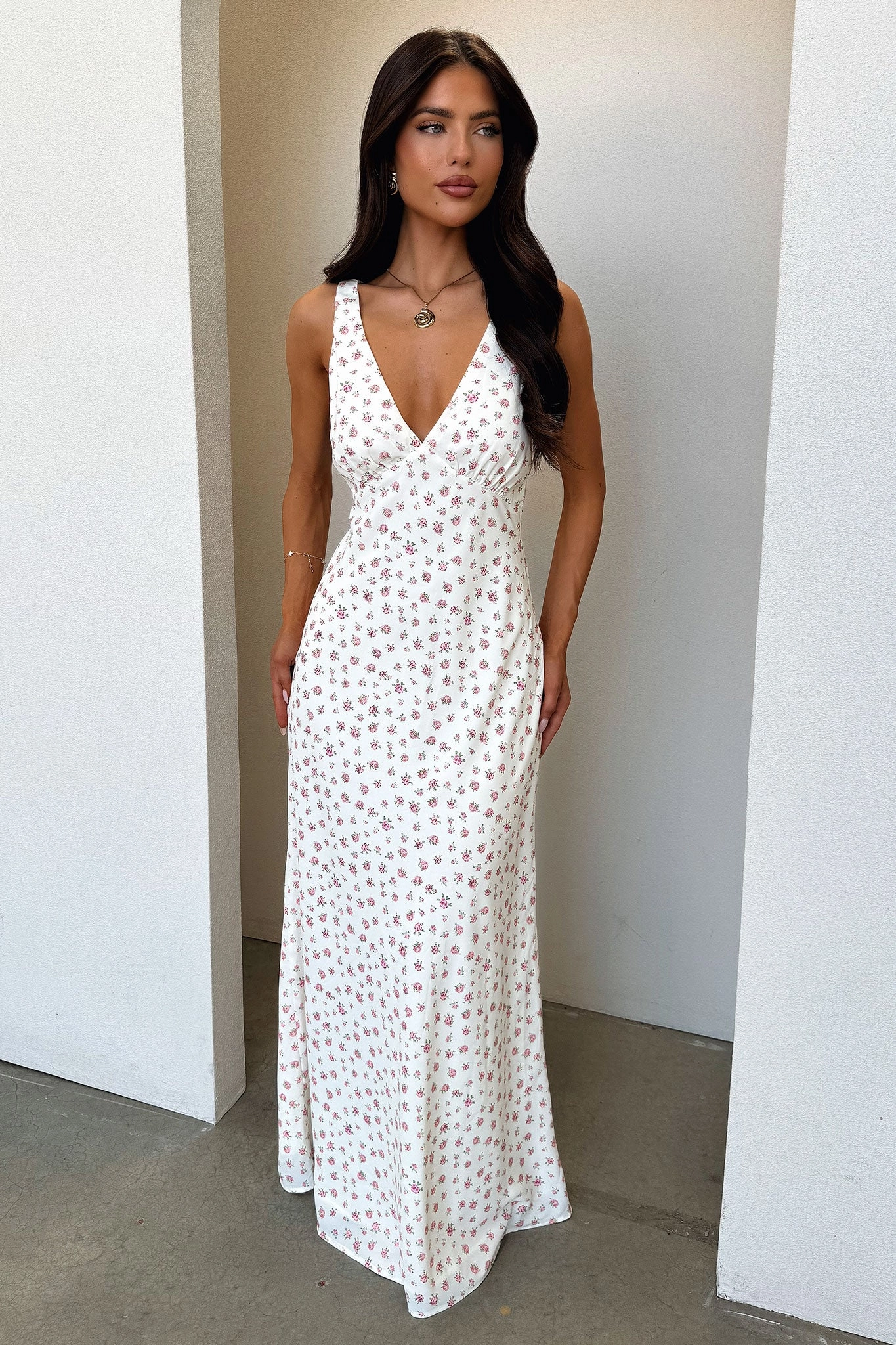 Comfortable shift dress Naf V-Neck Maxi Dress - Rose Floral