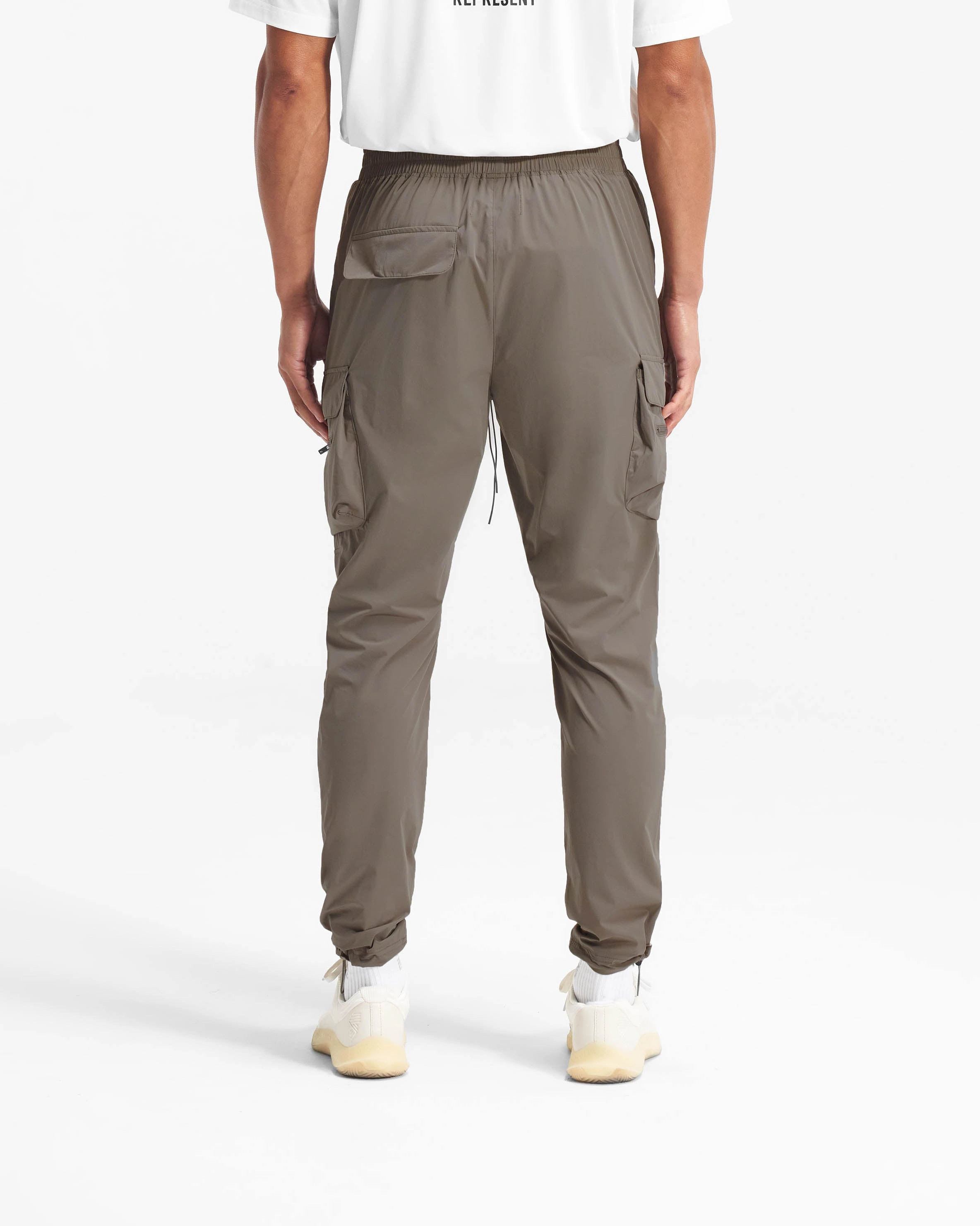 247 Pant - Olive Casual Performance Fit