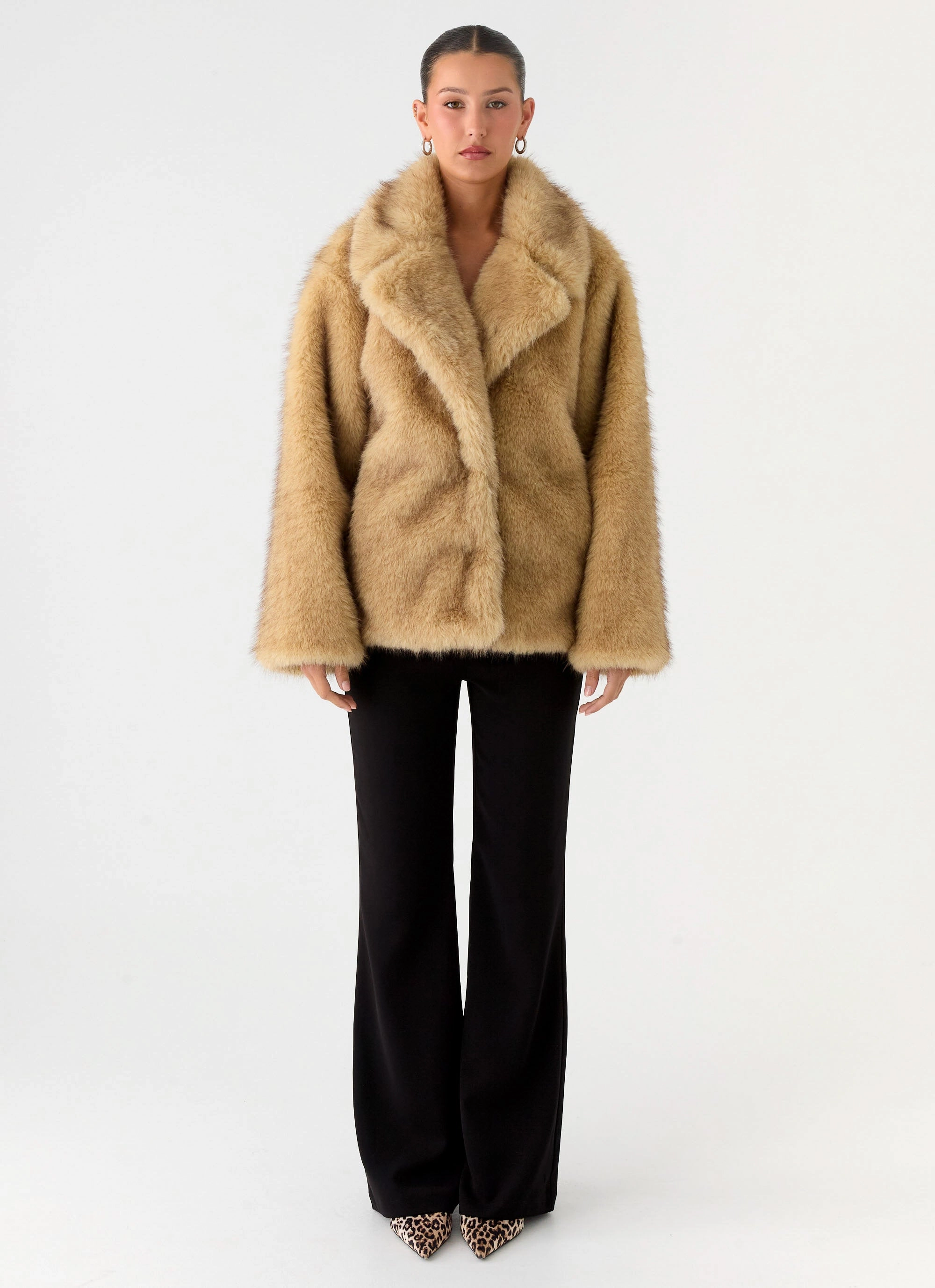 Milika Fur Coat - Beige Soft Cover