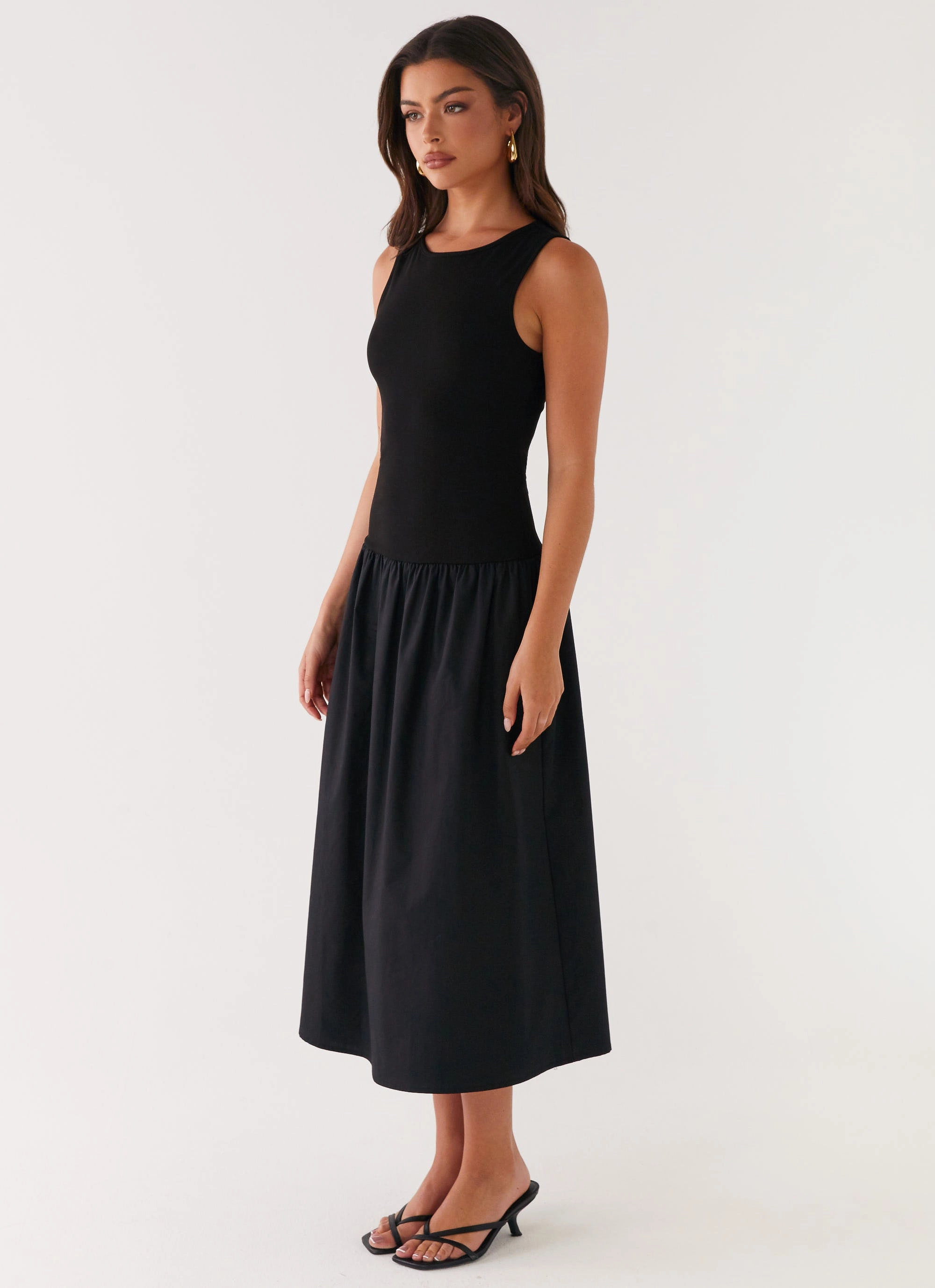 Relaxed Design Duchess Midi Dress - Black