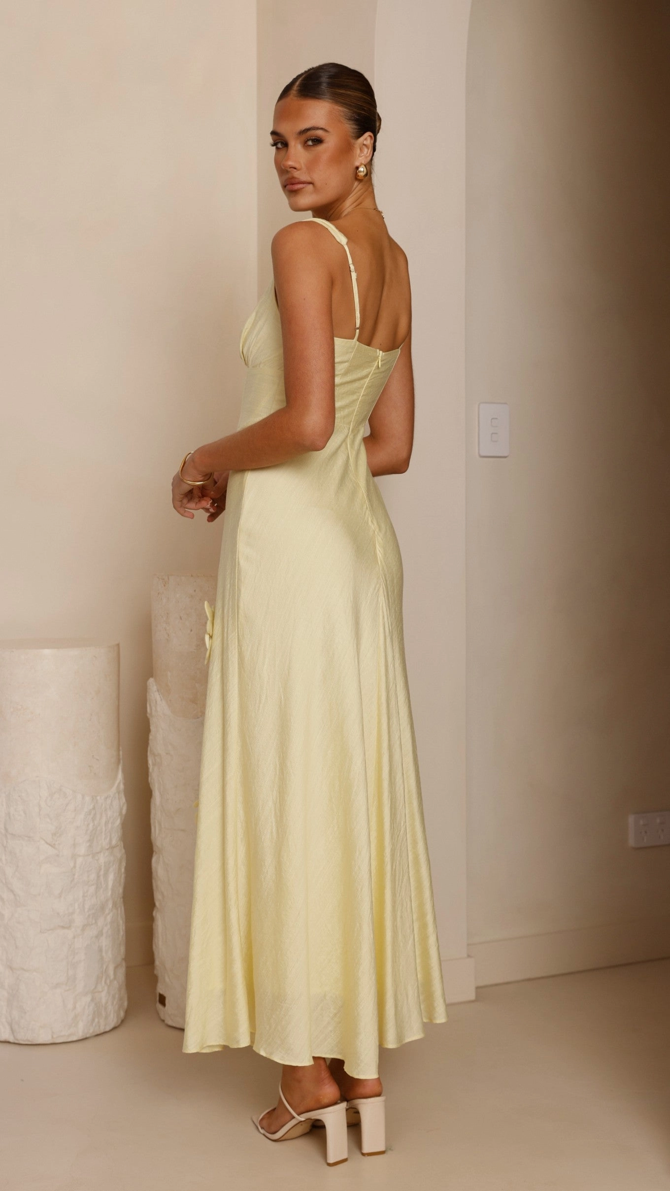 Lavara Maxi Dress - Yellow Comfortable Look