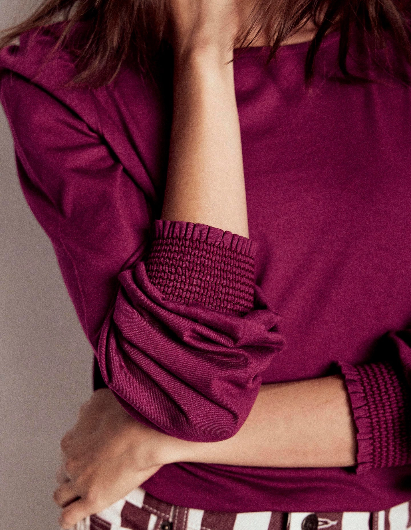 Sweat Absorbent Inner Layer Smocked Cuff Supersoft Top-Deep Wisteria