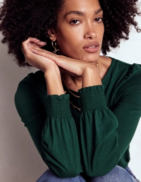 Smocked Cuff Supersoft Top-Green Pine Contemporary Cut