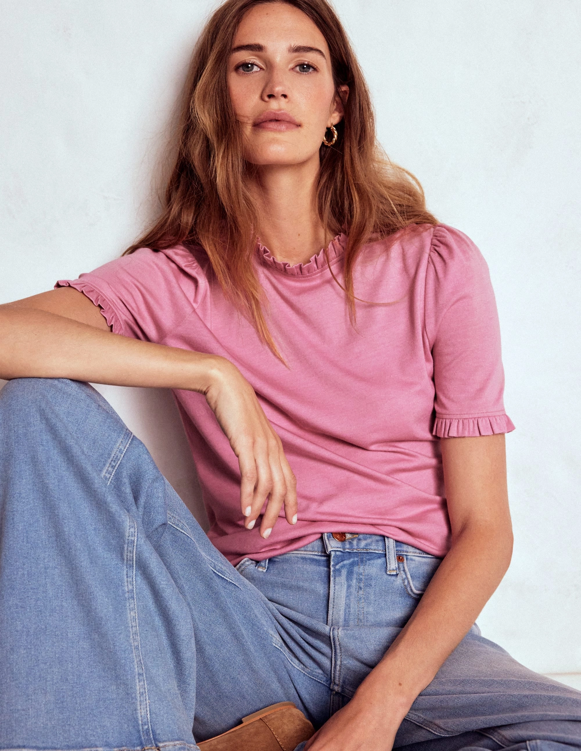 Contrast Stitch Detail LightReflective Supersoft Frill Detail T-shirt-Formica Pink