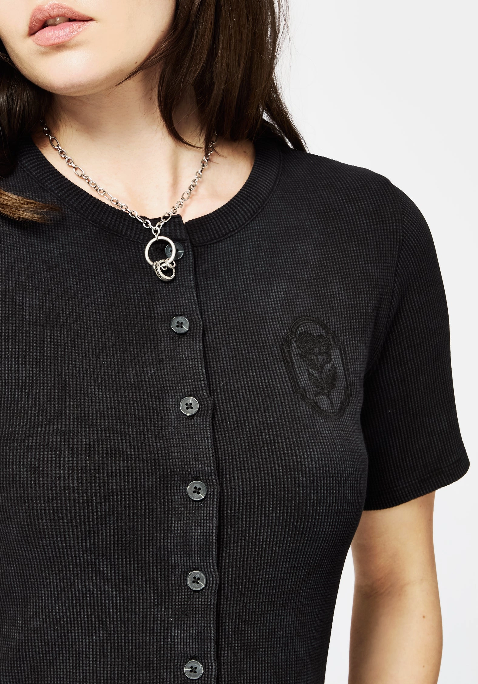 Laser Cut Edges Vintage Look Faye Cotton-Blend Floral Embroidered Waffle Button Up Top
