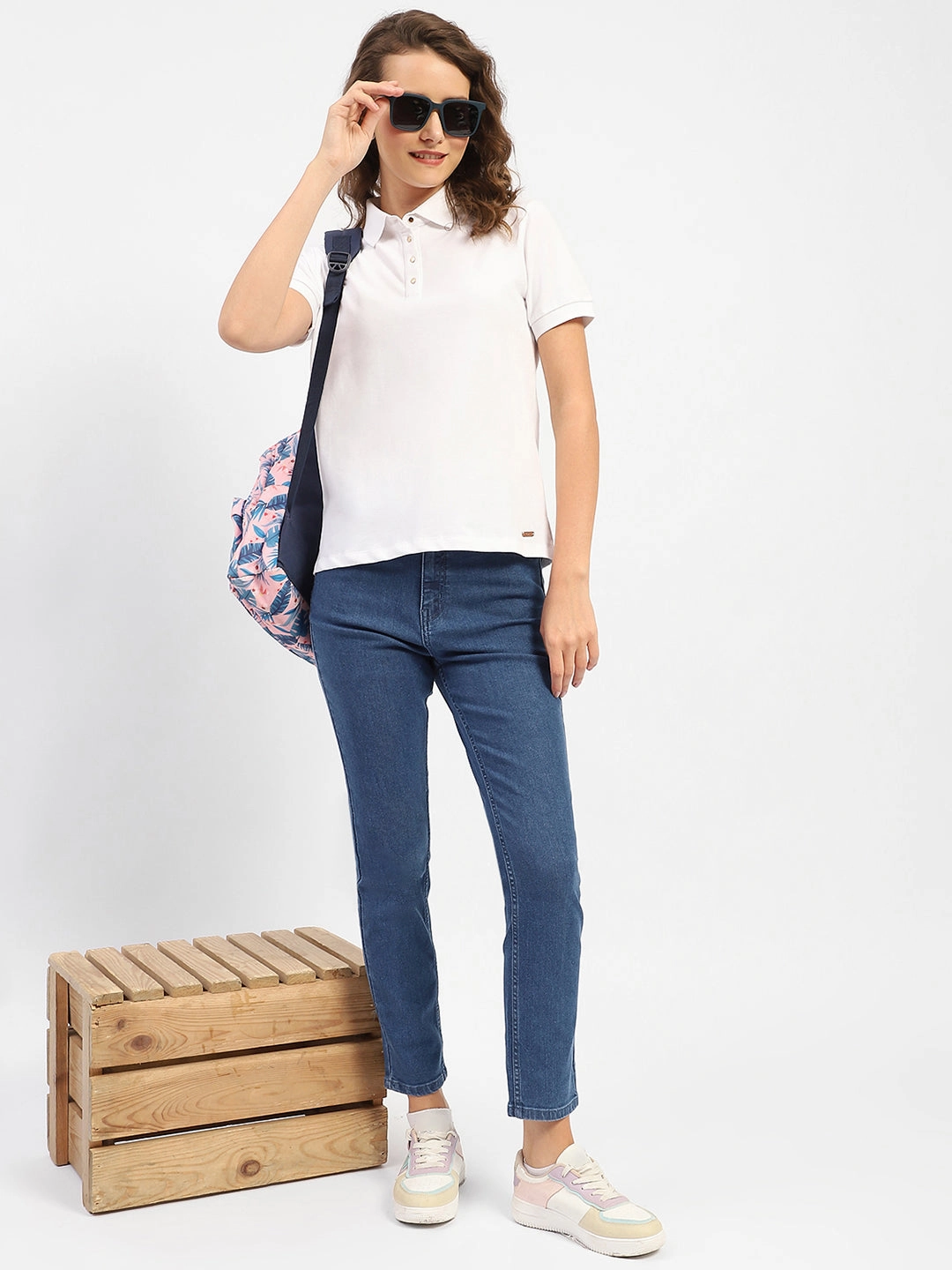 Lightweight Morning Stroll Chic Appearance Madame Solid Blue Slim Fit Jeans