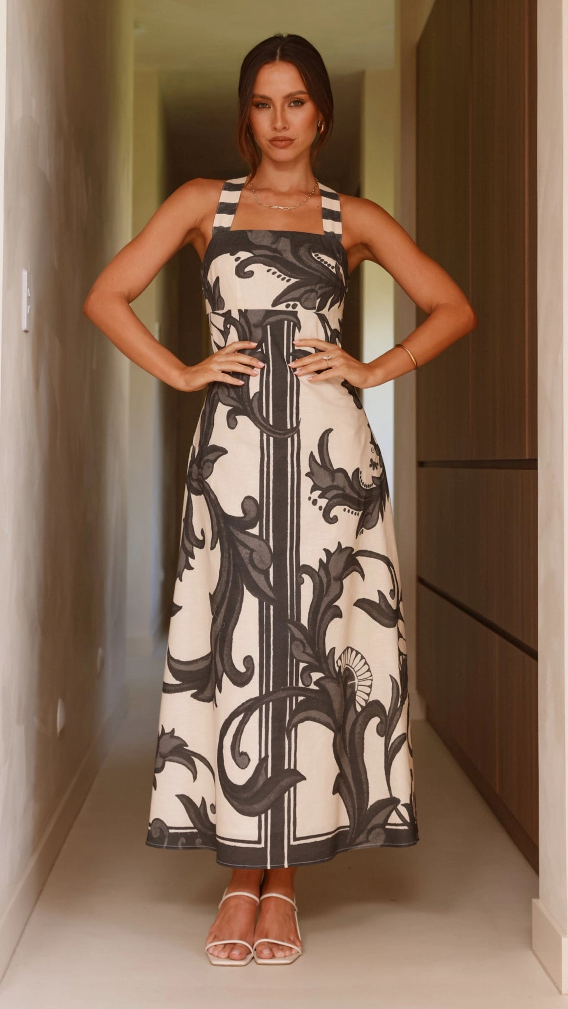 Sequin-Detail Mandy Maxi Dress - Cream / Black