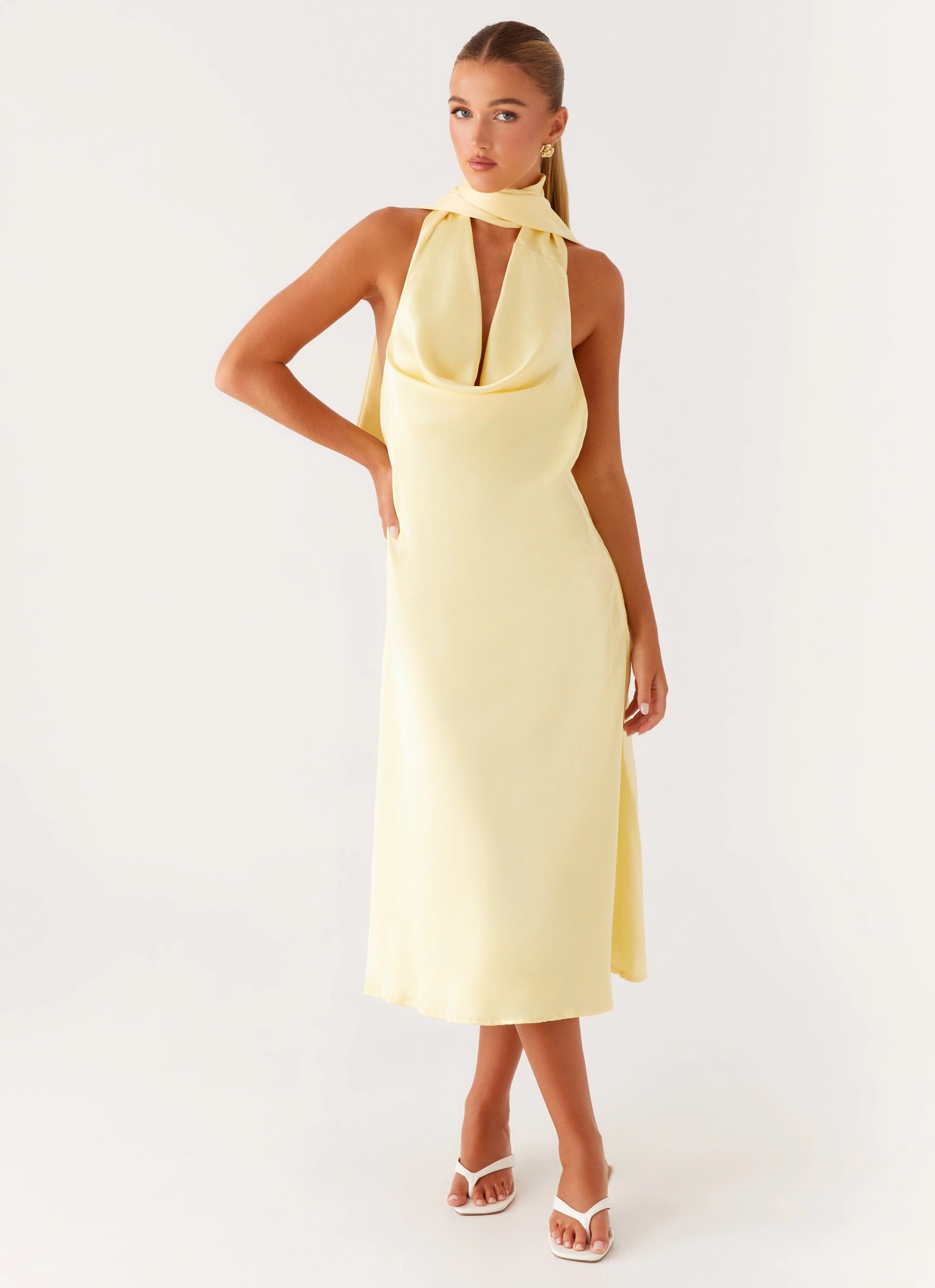 Sophisticated Waist Fit Sonny Midi Dress - Yellow