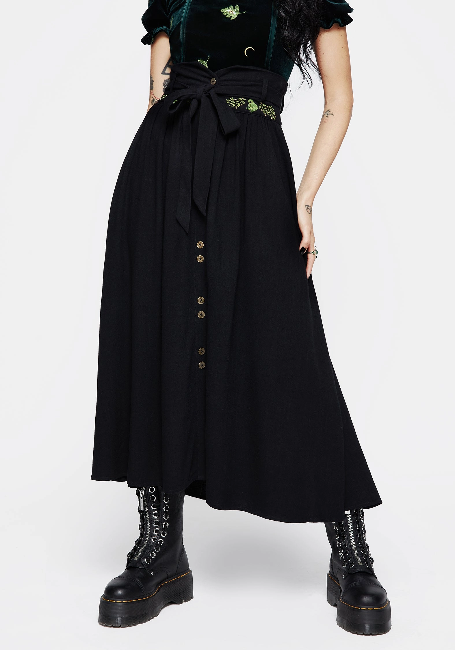 Crisp Finish Versatile Fit Swamplife Frog Embroidered Linen Blend High Waist Midaxi Skirt