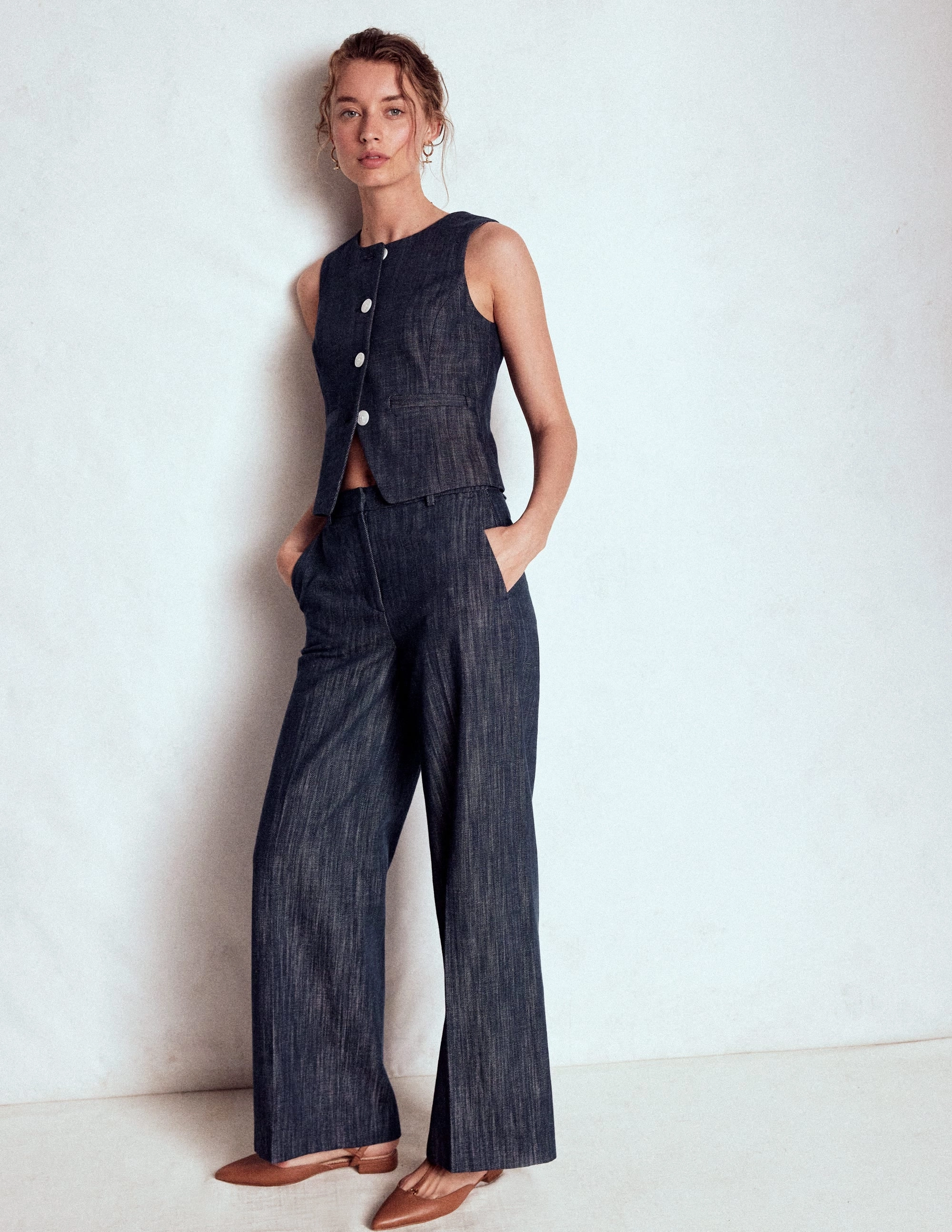 Tailored Twill Waistcoat-Navy, Indigo Heat Reflective Tech