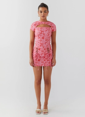 Take A Sip Tie Mini Skirt - Cherry Blossom Crisp Look