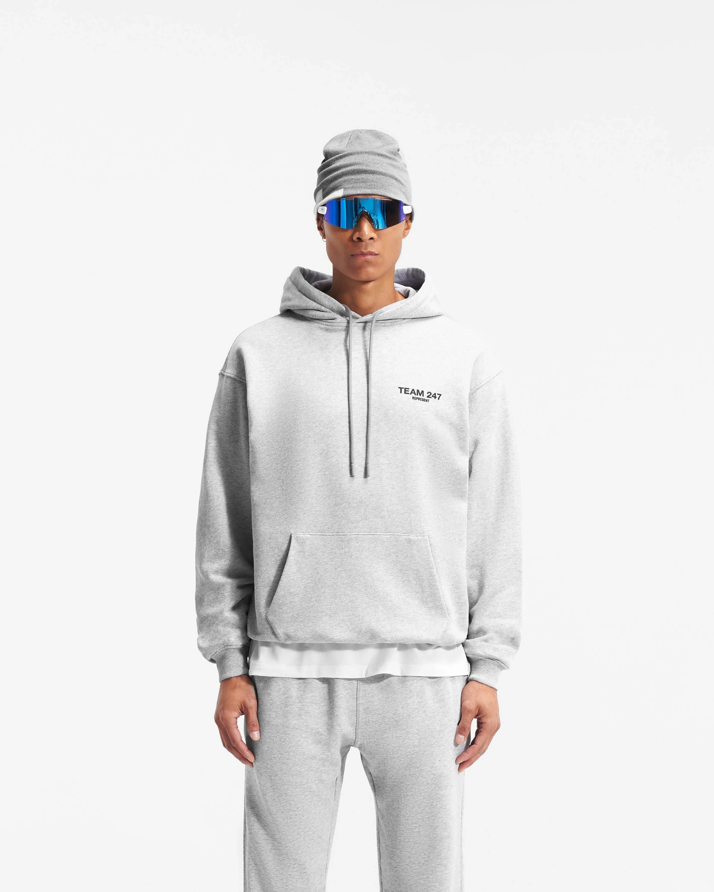 Team 247 Oversized Hoodie - Ash Grey Androgynous style