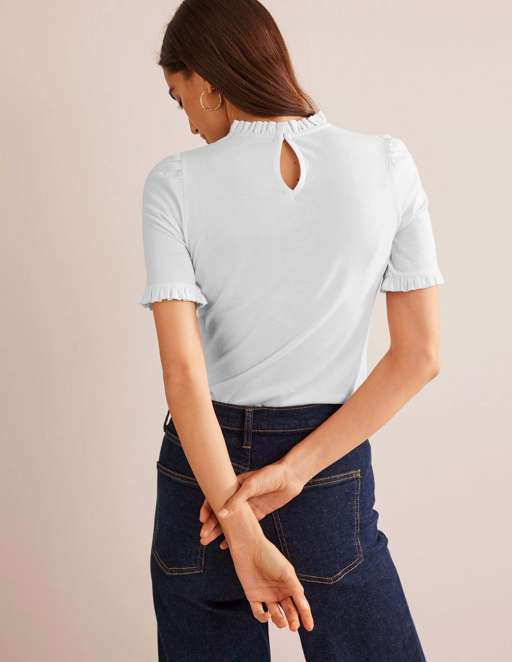 Soft Touch Wool Sweater Supersoft Frill Detail T-shirt-White
