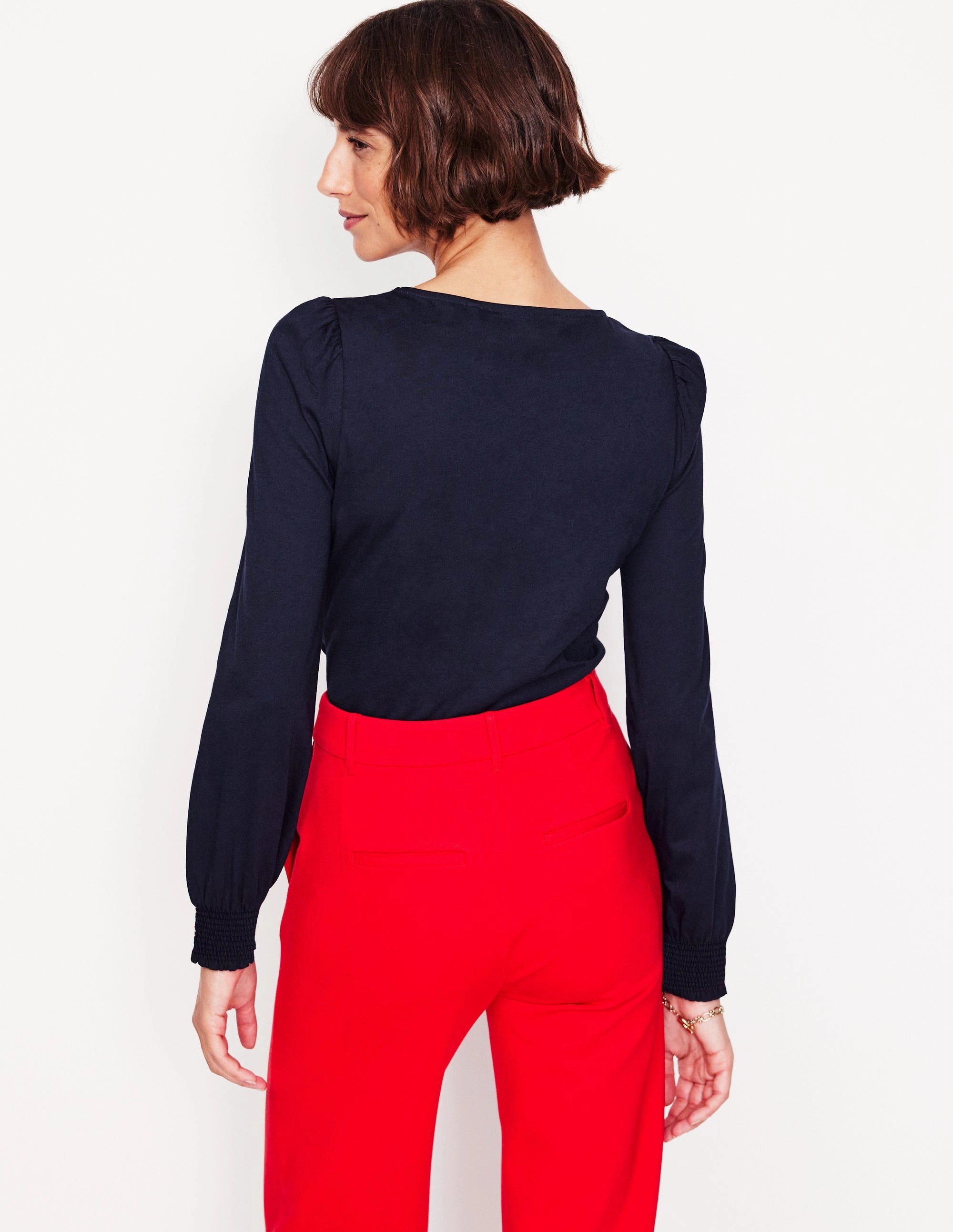 Stretch Fit Engineering Soft Cotton Blend Smocked Cuff Supersoft Top-Navy