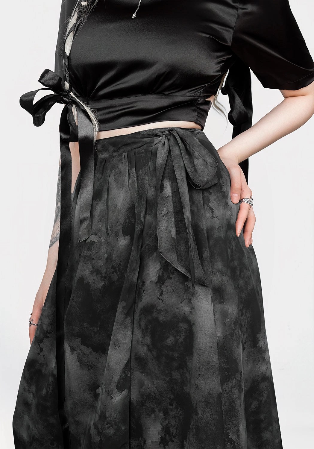 Reinforced Hems Subtle Look Tempest Tie Waist Midaxi Skirt