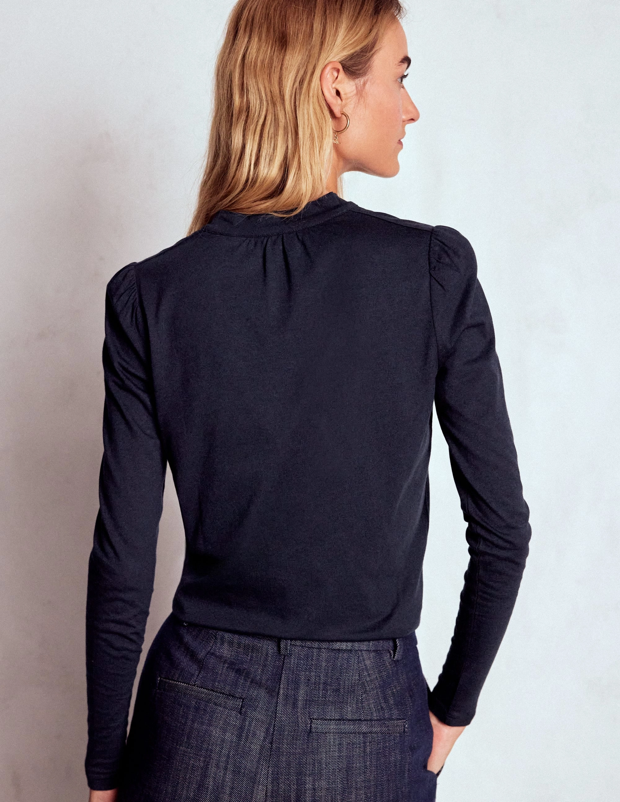 Double Faced Jersey Knit FadeResistant Tie Neck Supersoft Top-Navy