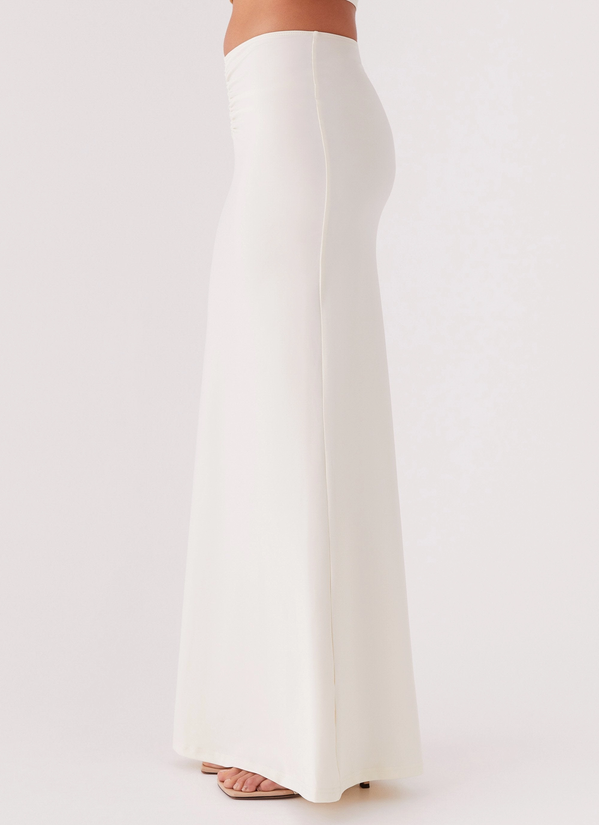 Mood Outfitboard Crisscross Details Trixie Maxi Skirt - Ivory