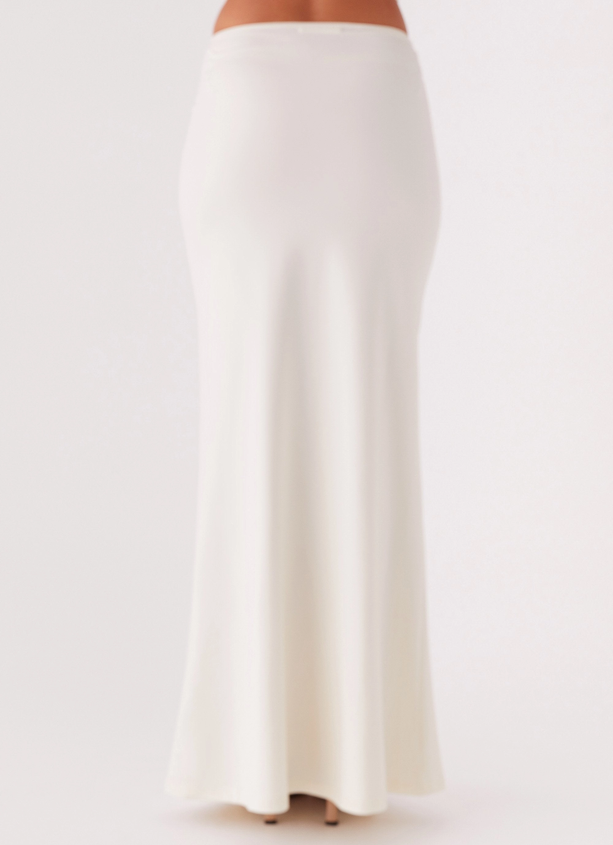 Trixie Maxi Skirt - Ivory Sleek Styling