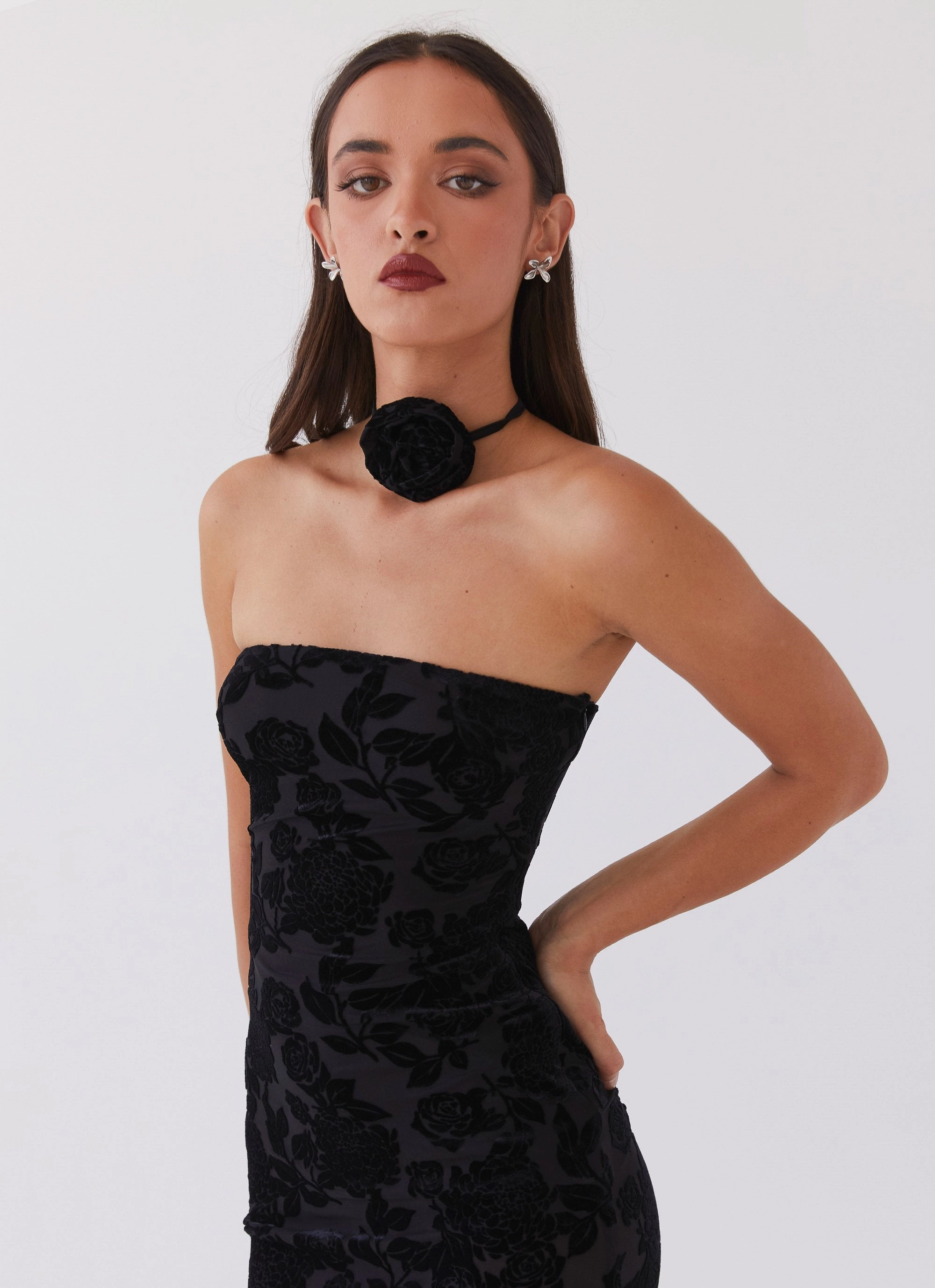 Trouble Love Maxi Dress - Black Pure Fabric Polished Appearance