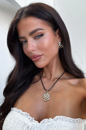 Cove Necklace - Gold Youthful-Look