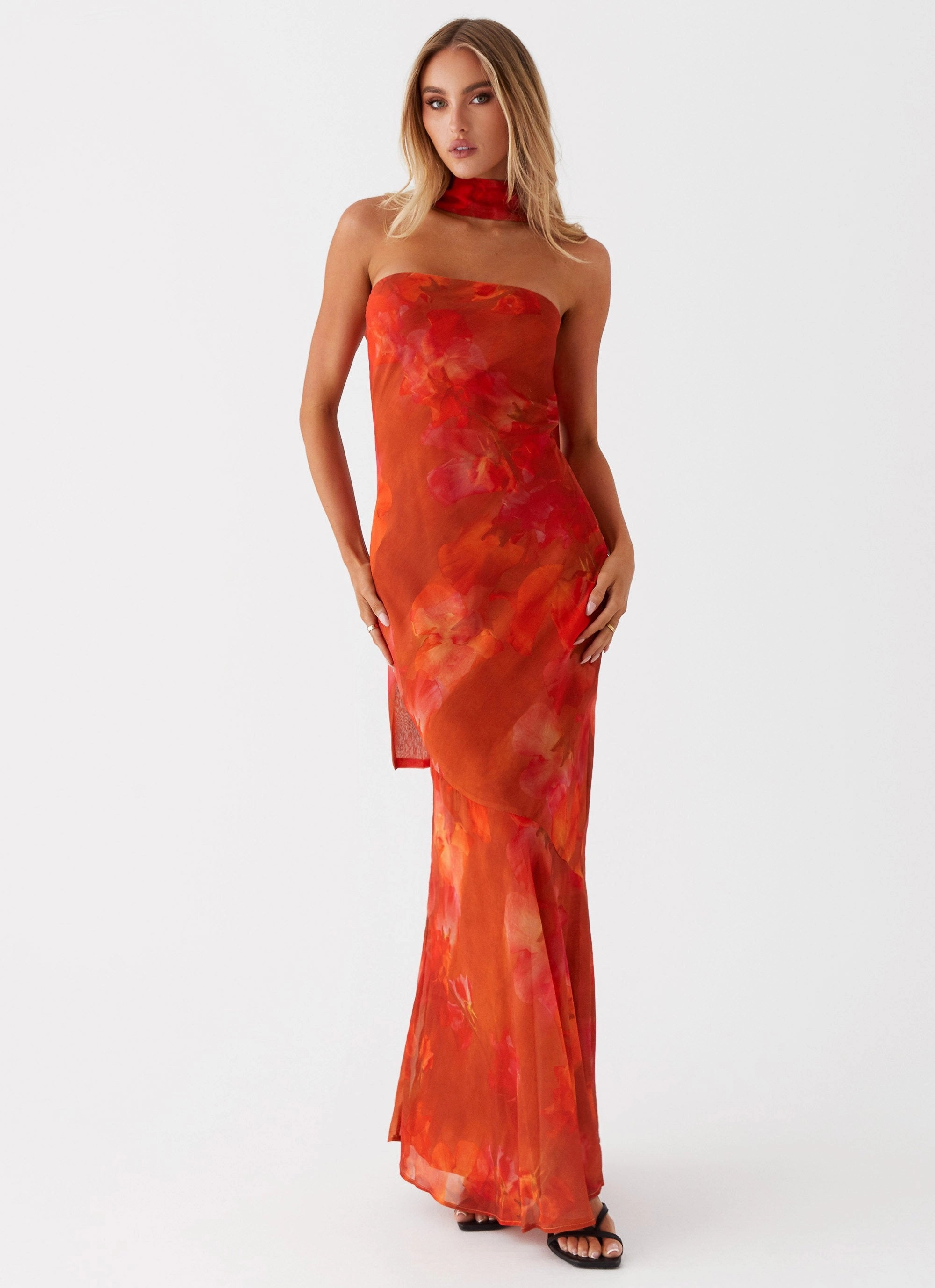 Relaxed Waist Fit Under The Pagoda Maxi Dress - Amber