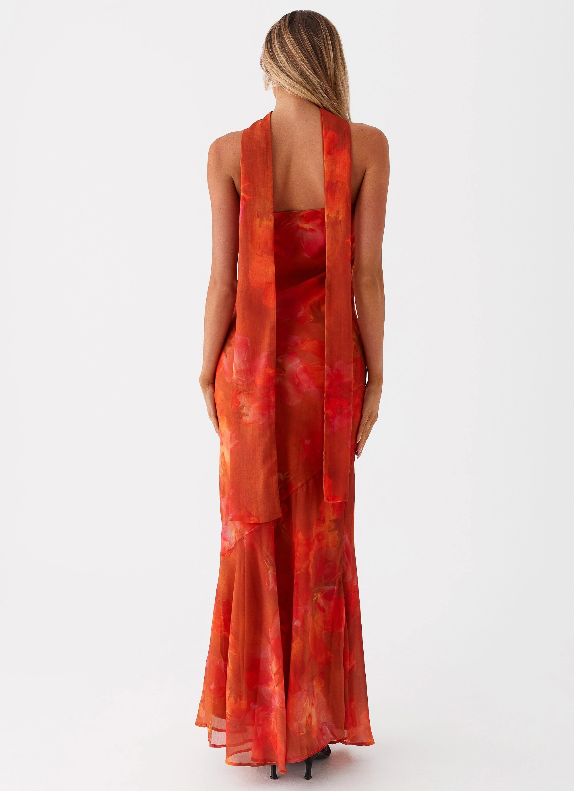 Under The Pagoda Maxi Dress - Amber Textured Flow