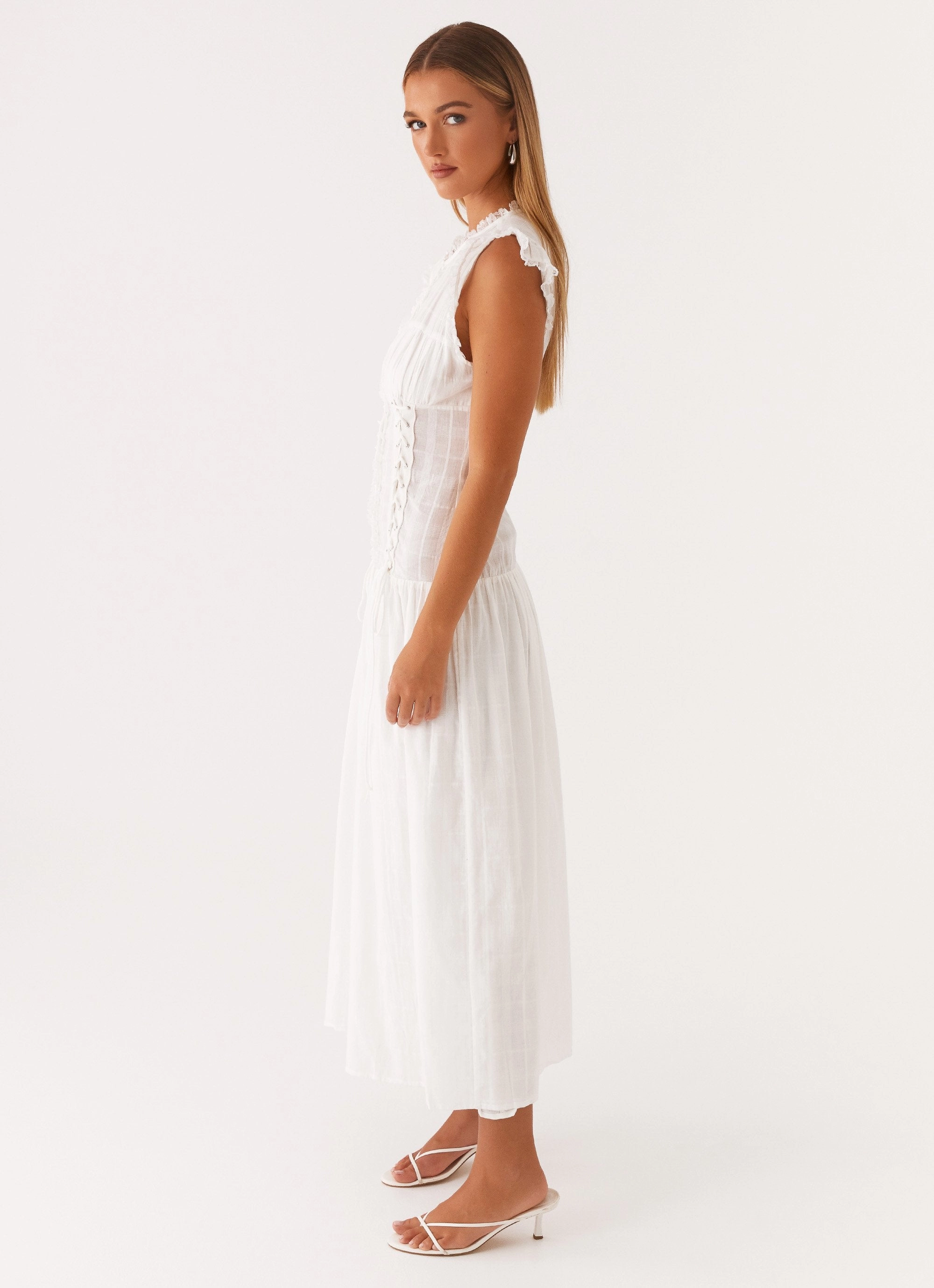 Genevieve Midi Dress - White Clean Aesthetic Celebrity-Inspired