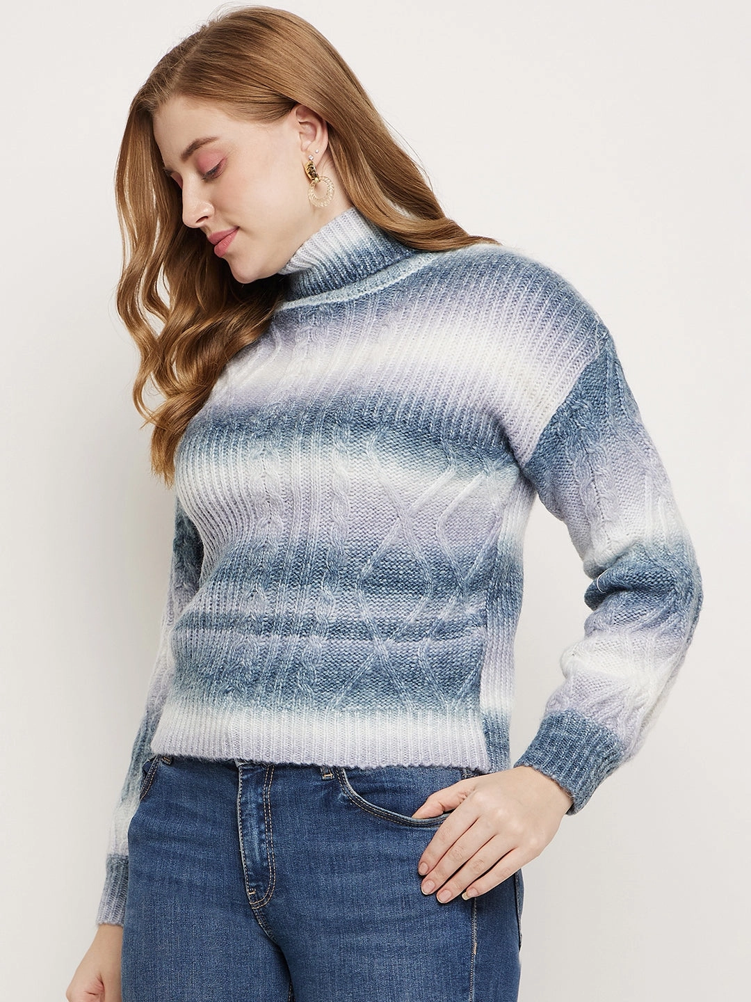 Cozy Fit Wear Madame Off-White Jacquared Sweater