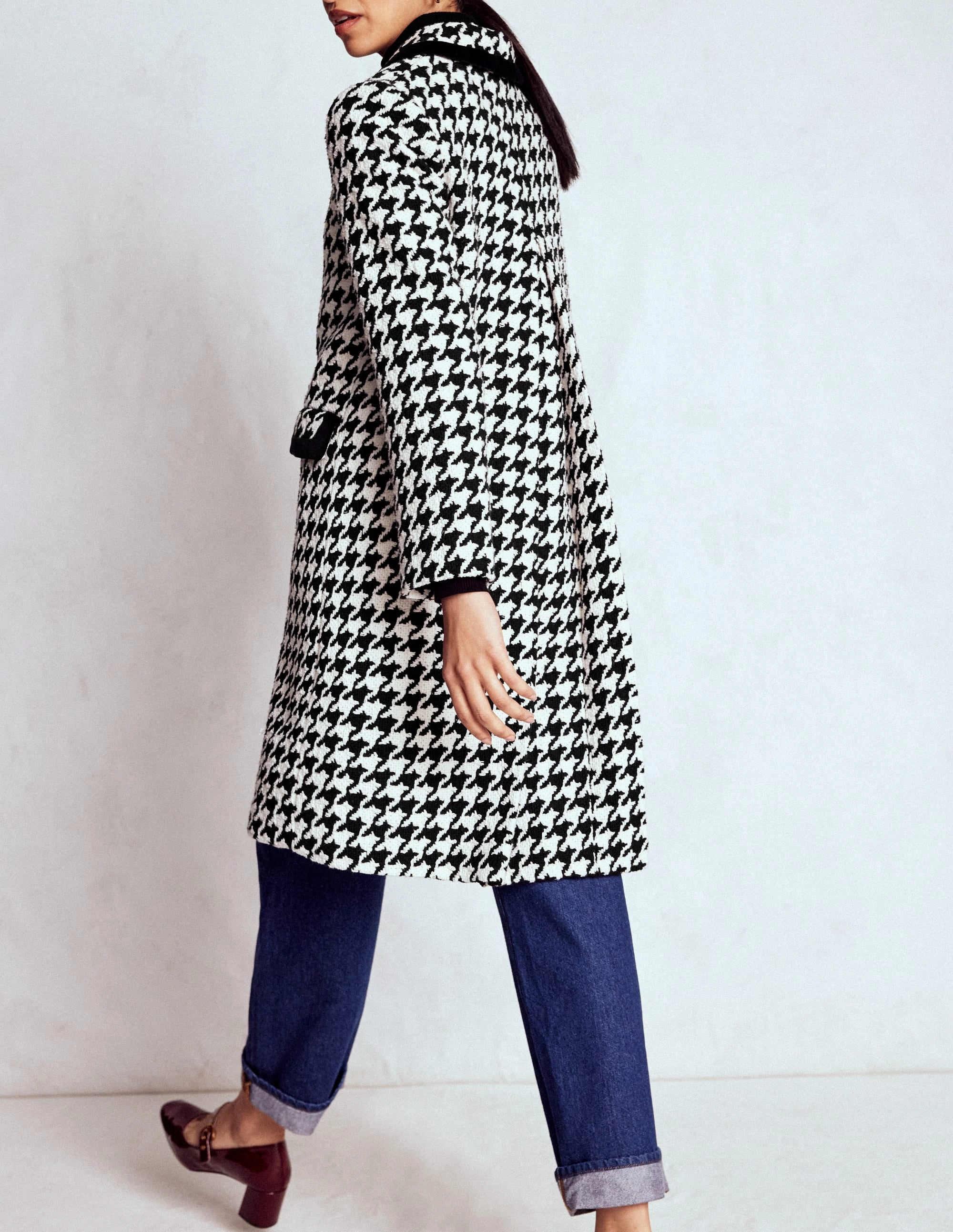 Edinburgh Swing Coat-Black Dogstooth ConvertibleCollar Cross Ventilation Panels