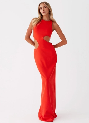 Soft Detail Vaeloria Maxi Dress - Red
