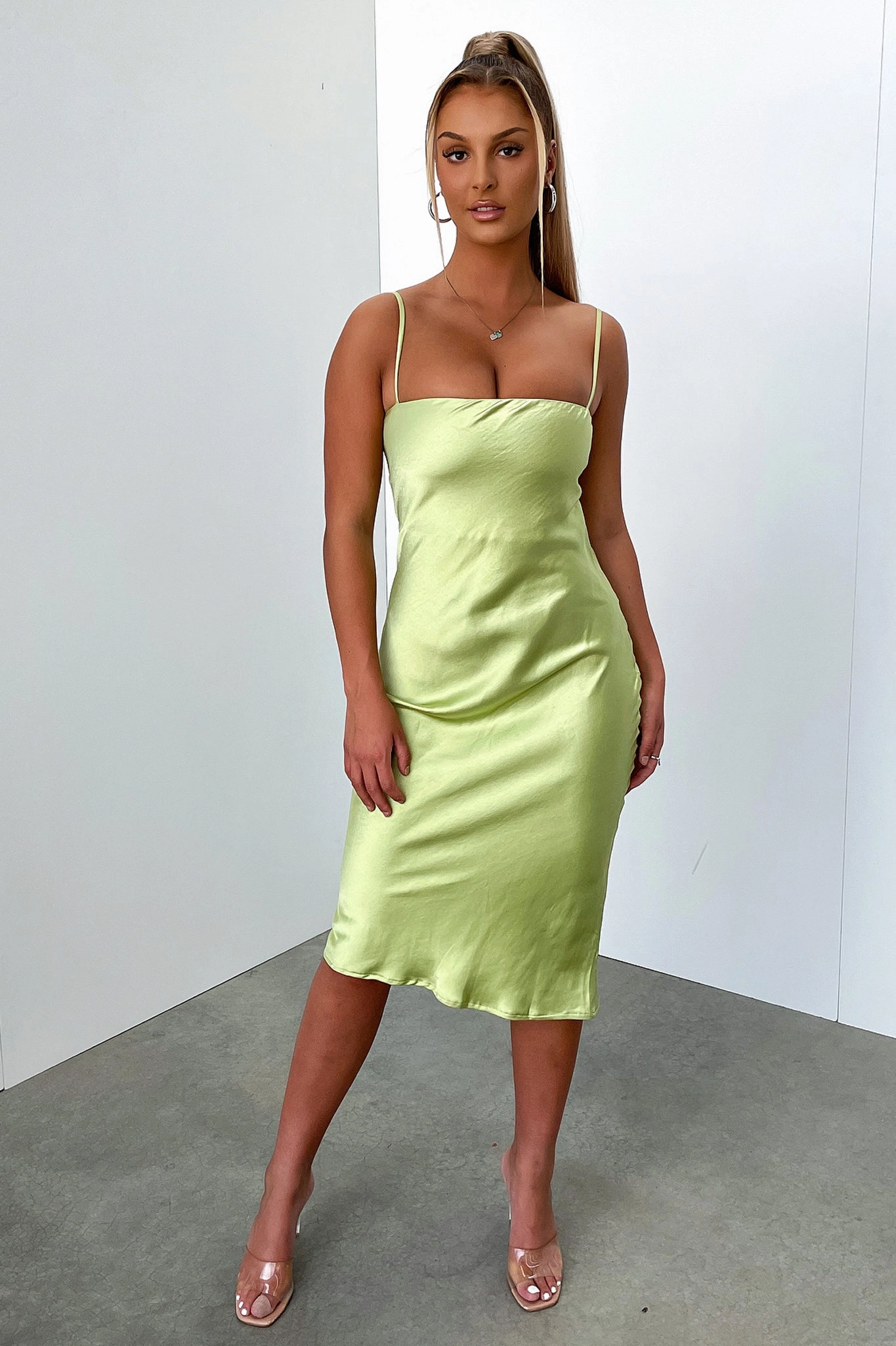 Midnight Dress - Green Fitted waist