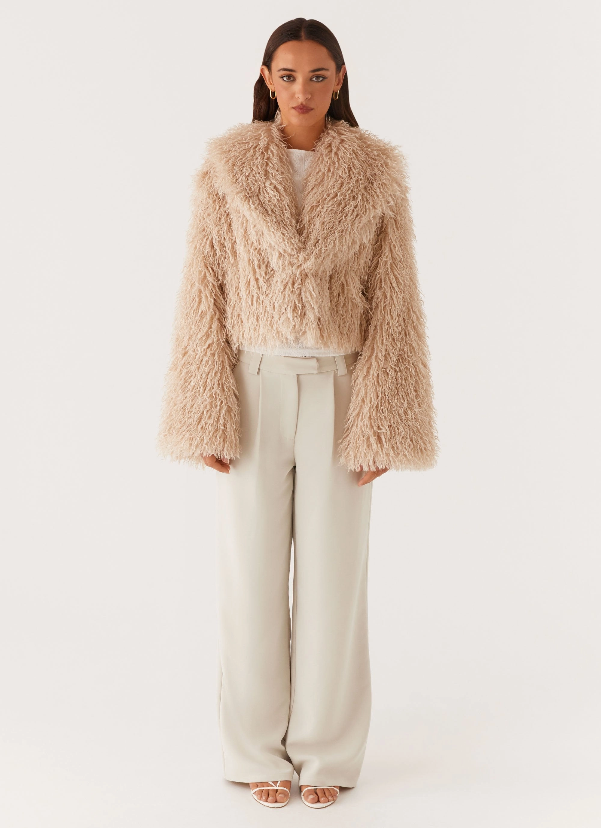 Virginia Cropped Fur Jacket - Taupe Light Reflectivity Trim Classic Urban Wear
