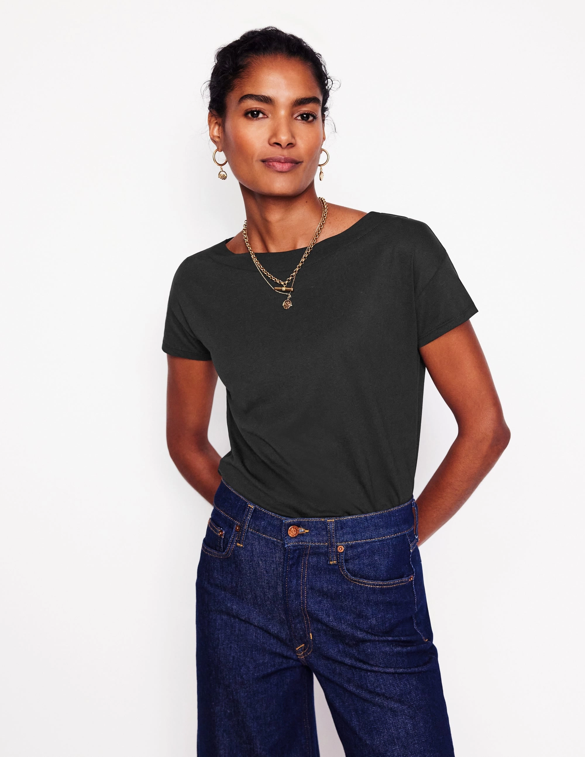 Supersoft Boat Neck T-Shirt-Black Convertible Collar QuickDry Textile