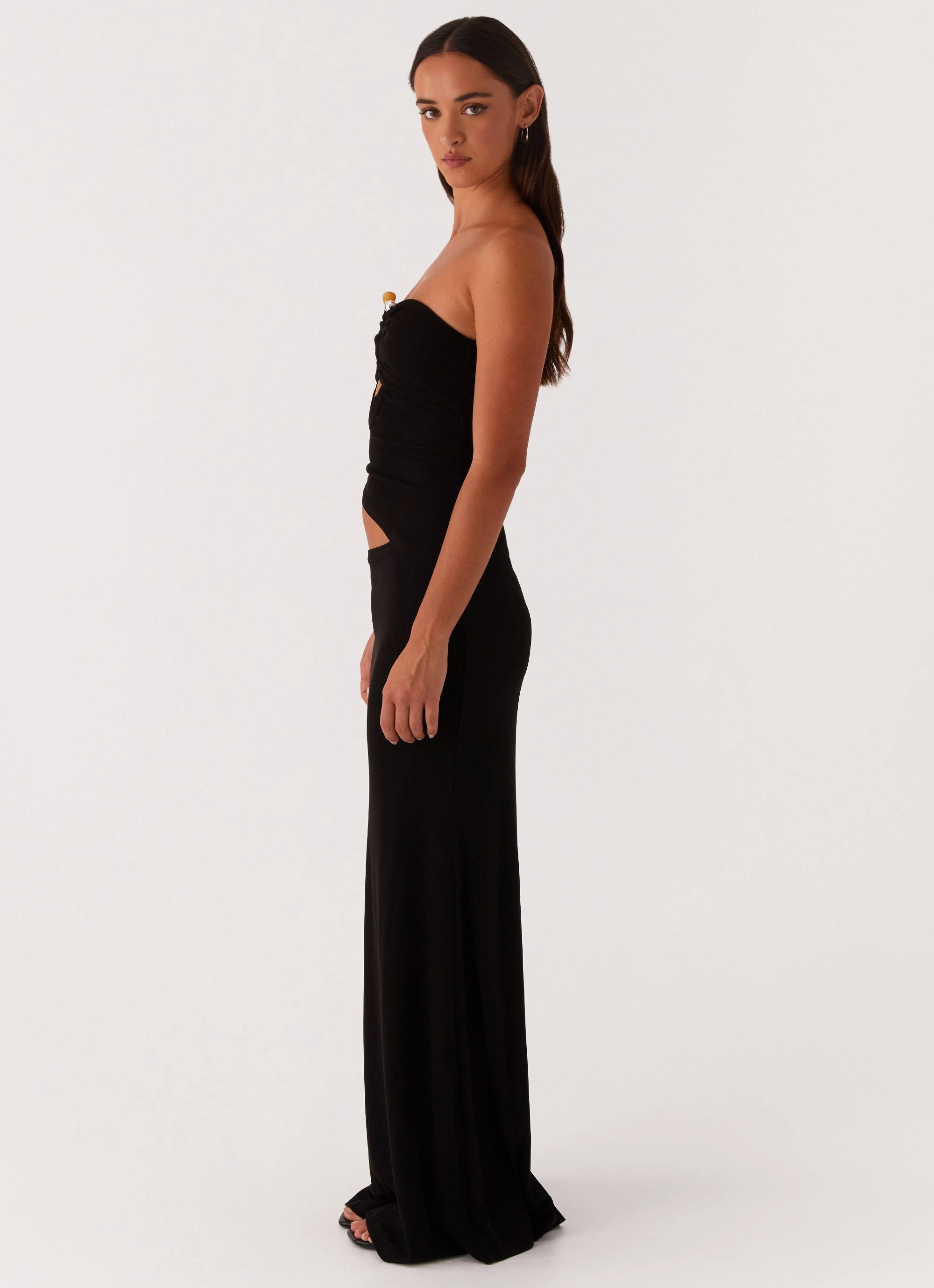 Active Moments Chic Harmony Wild Roses Maxi Dress - Black