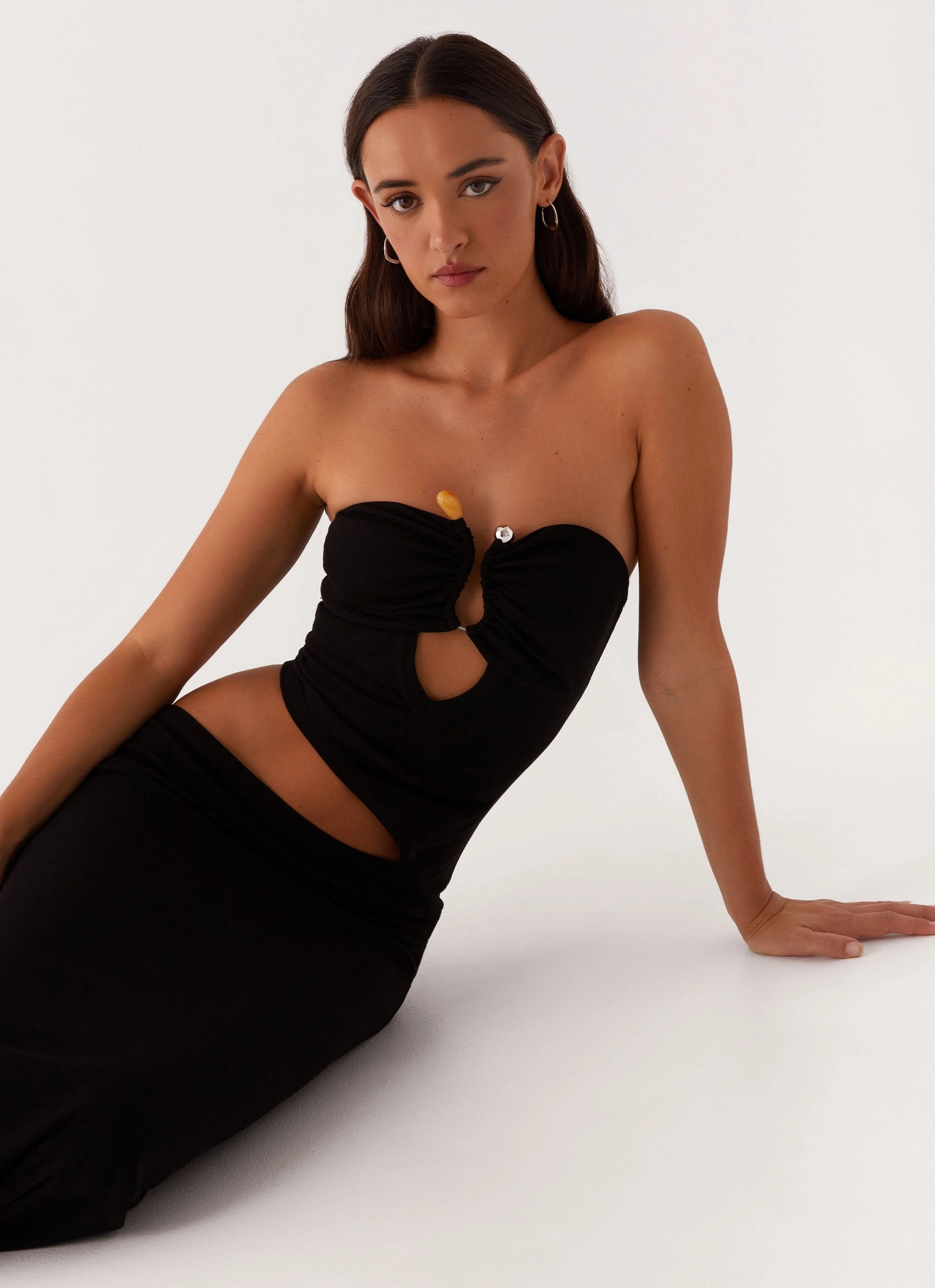 Wild Roses Maxi Dress - Black Elegant Layers