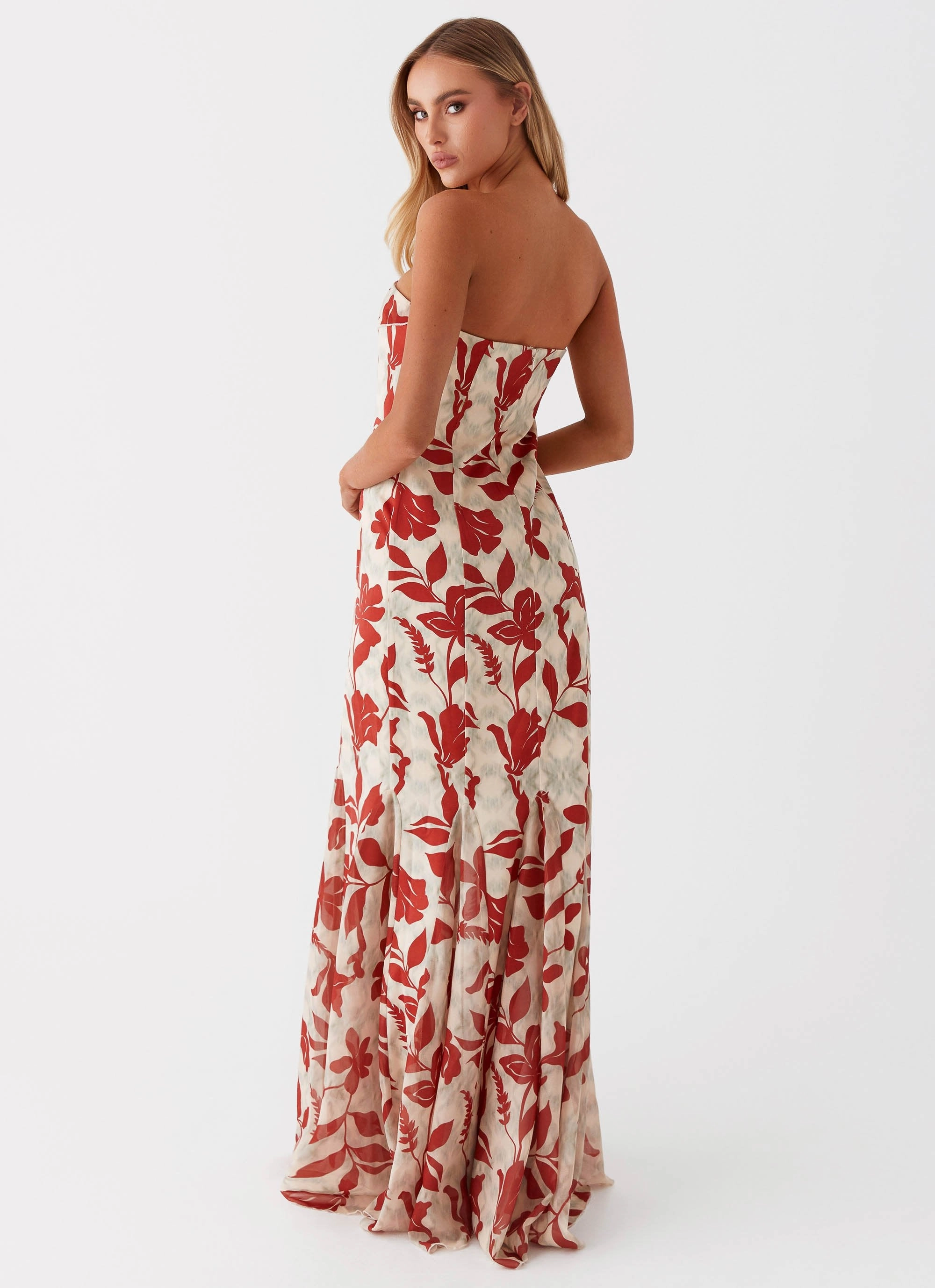 Willa Maxi Dress - Red Green Floral Subtle Mood Urban Touch