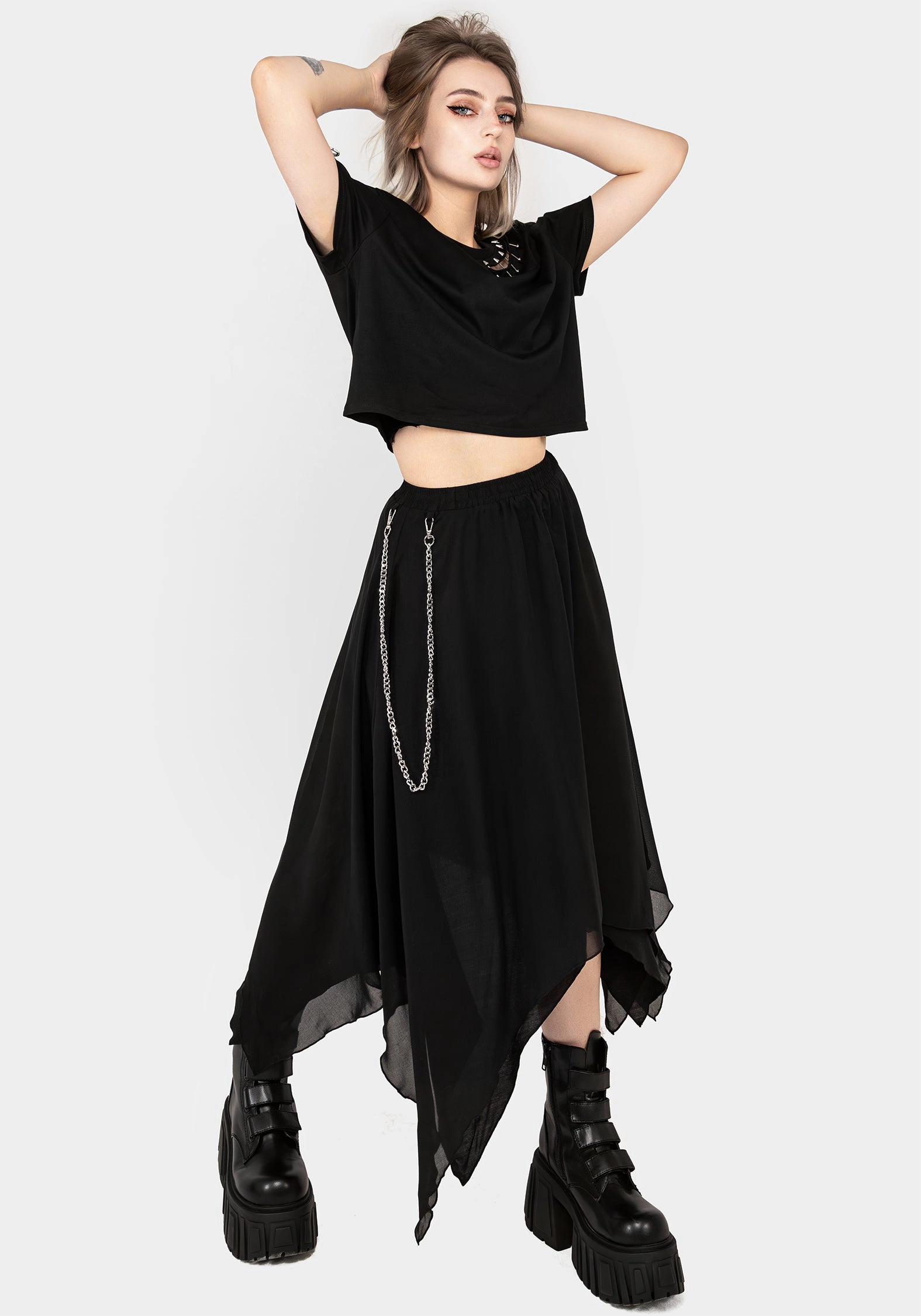 Levitate Chain Detail Midi Skirt Heat Dissipating Fabric