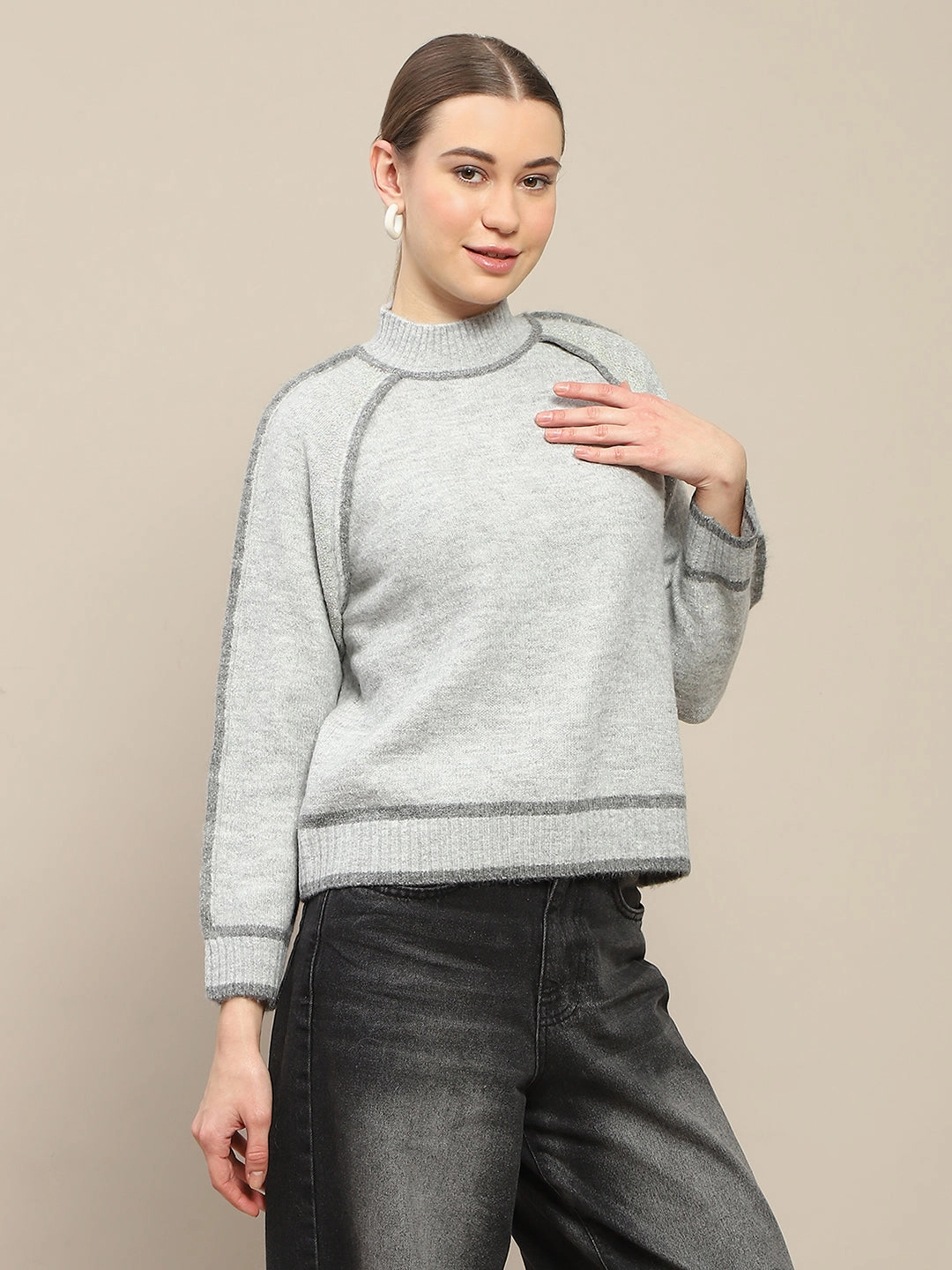 Fashion Essential Madame Contrast Trimming Grey Sweater