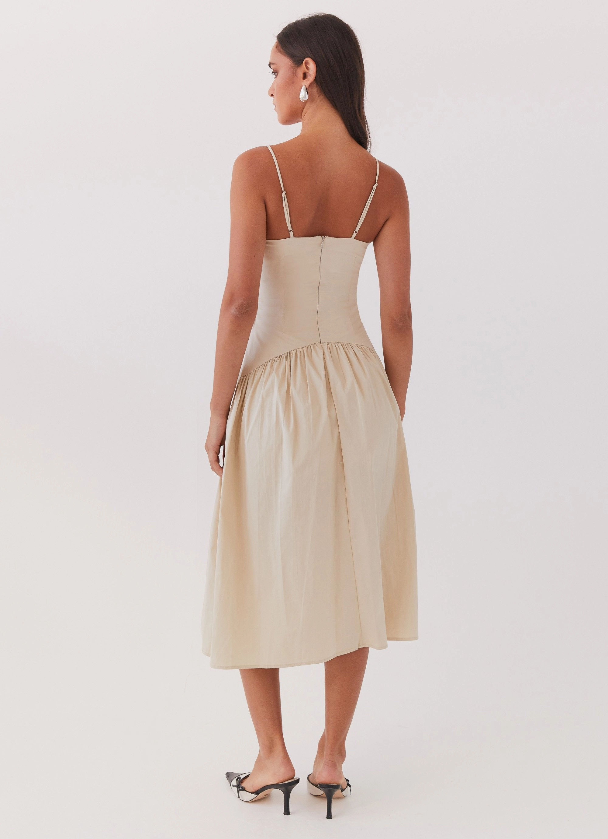 Yvette Corset Midi Dress - Desert Sage Perfect For Any Occasion Shine Soft